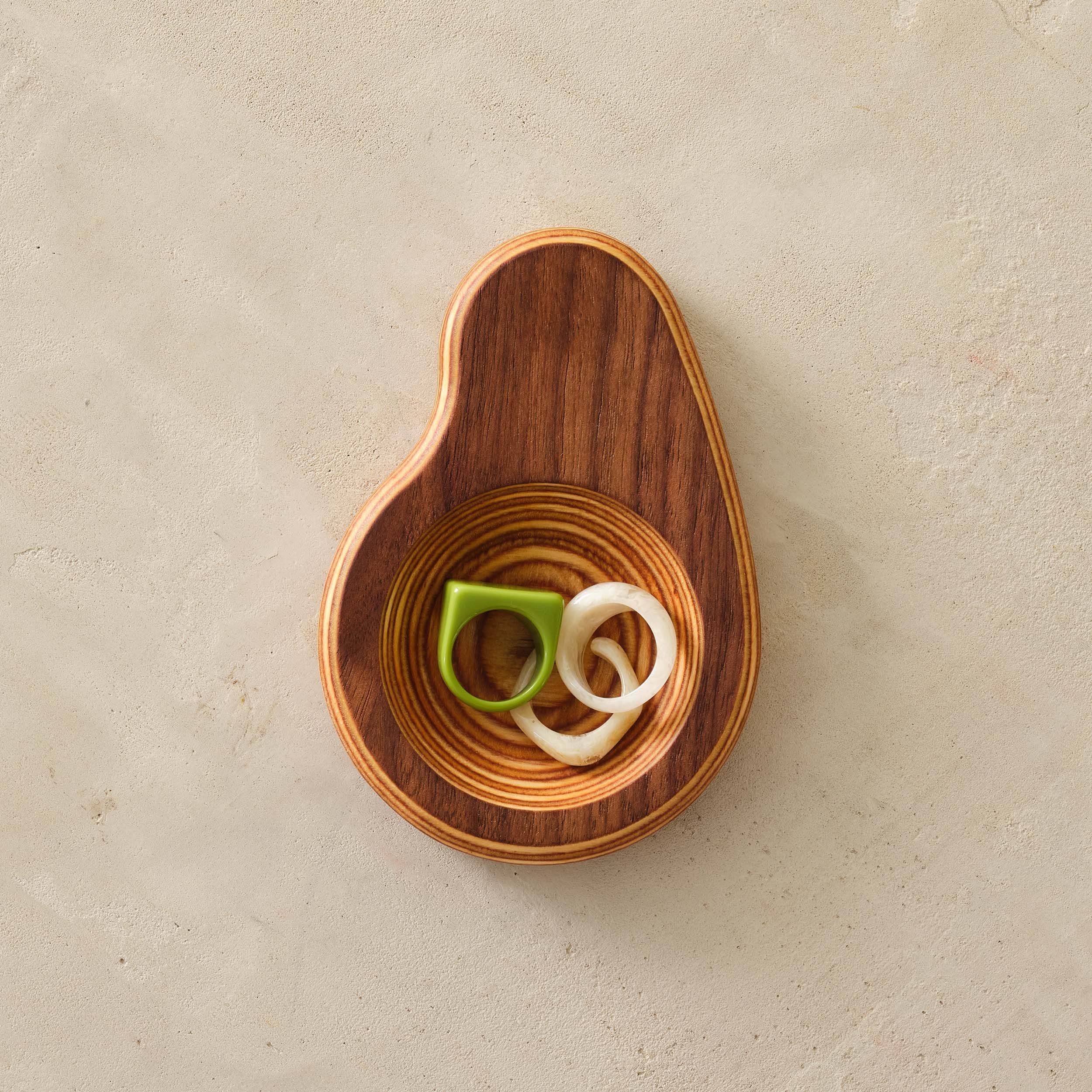 ring_dish_staged_top.jpg