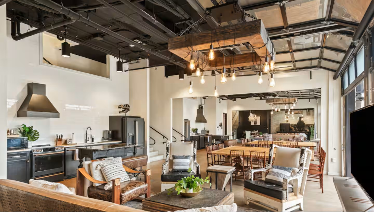Living Room 1.PNG