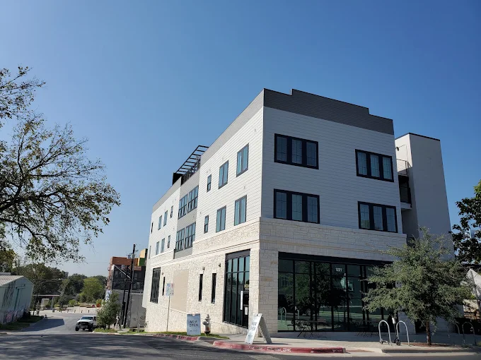Exterior daytime.PNG