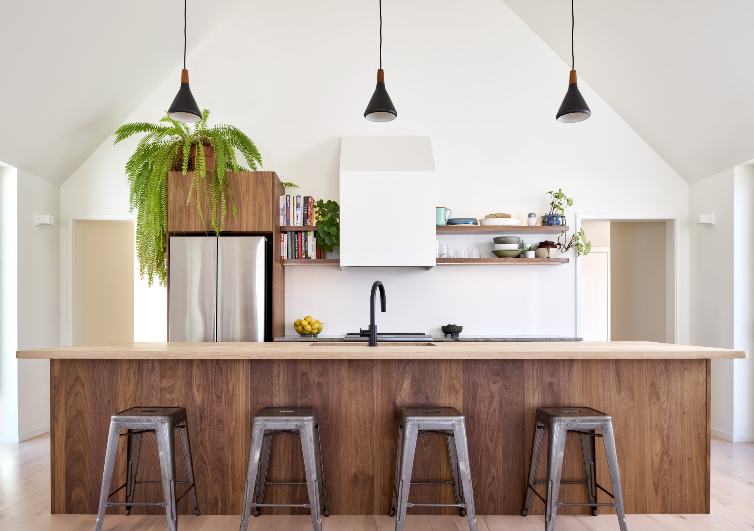 009_Gallatin Gateway.jpg