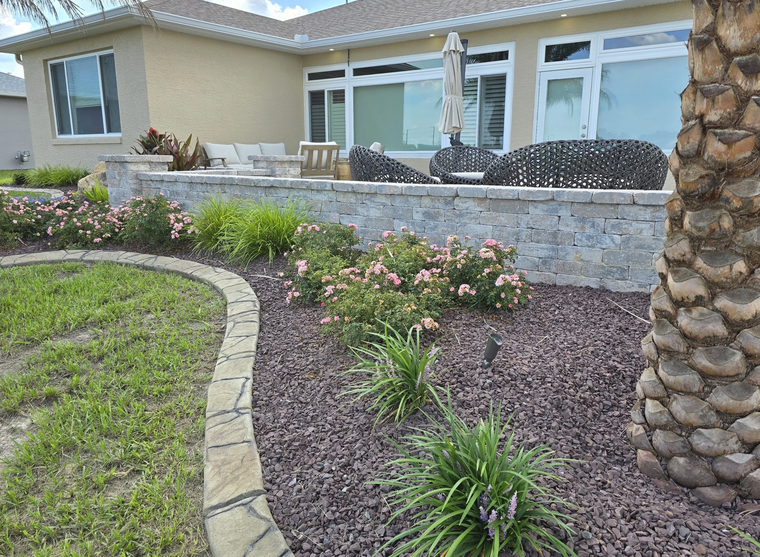 Bordering Your Beds: A Homeowner's Guide for Ocala, FL