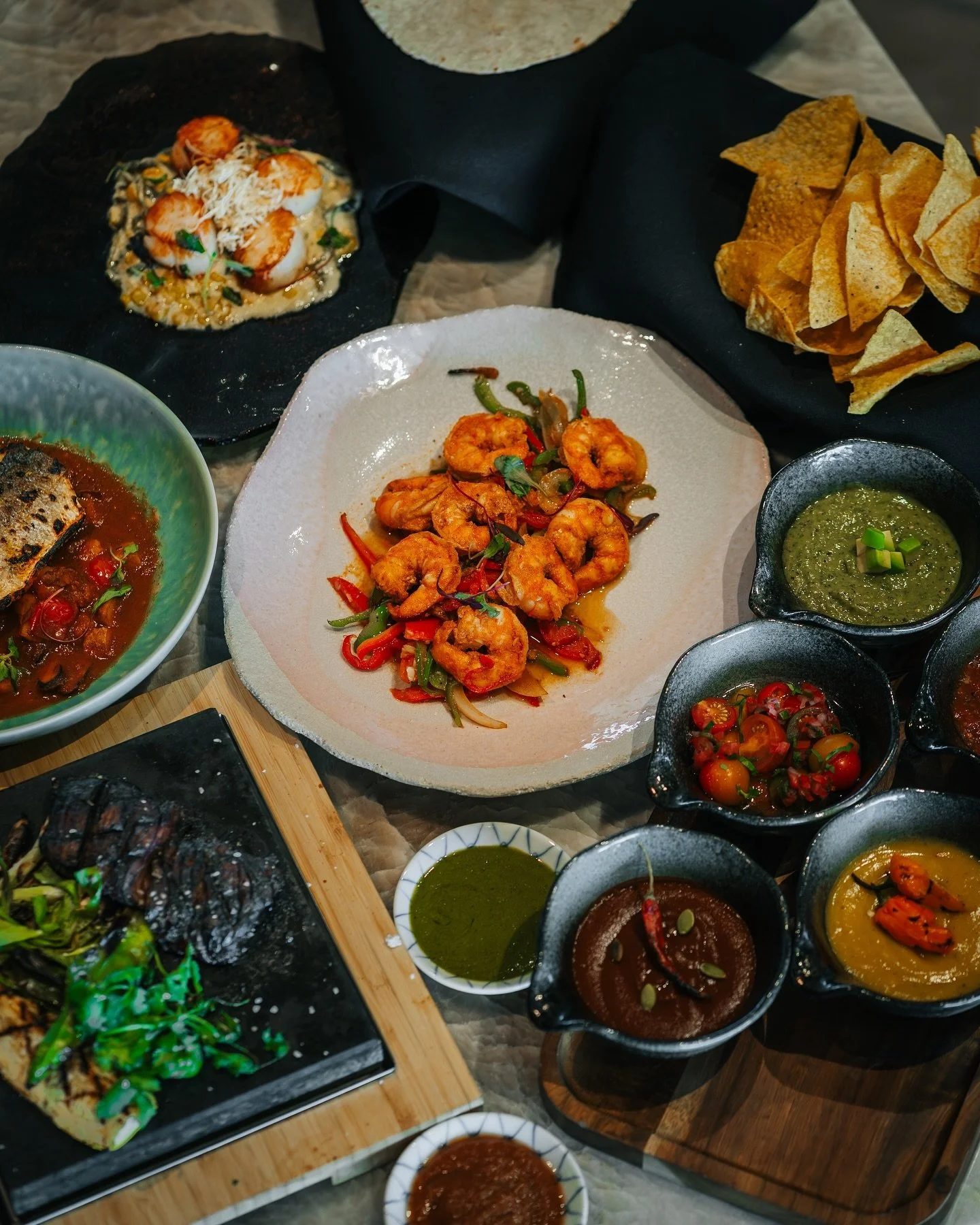 The dishes of @siempre.jb at the @uncommons.lv 🇲🇽

Truly one of the best new restaurants in Las Vegas 🔥

#siempre #uncommonslv #restarauntcontent #foodphotography