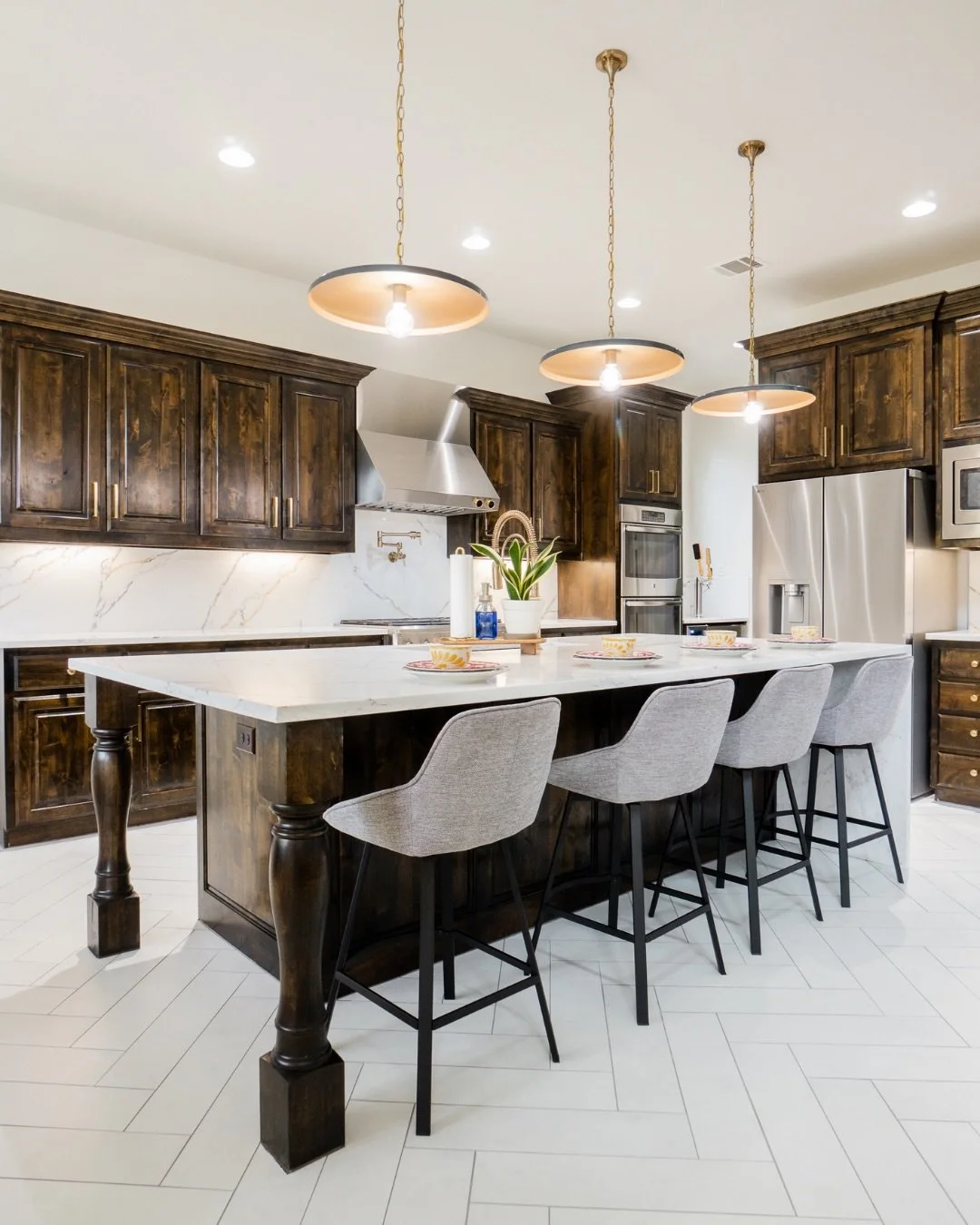 Ever wonder how a finished space actually comes together?

👈🏼 Swipe to see the final result come undone.

This kitchen started as a vision that was thoughtfully mapped through renderings (so nothing is left to the imagination 😉) before becoming th