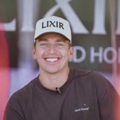 Bringing Regenerative Honey to Grocery Shelves