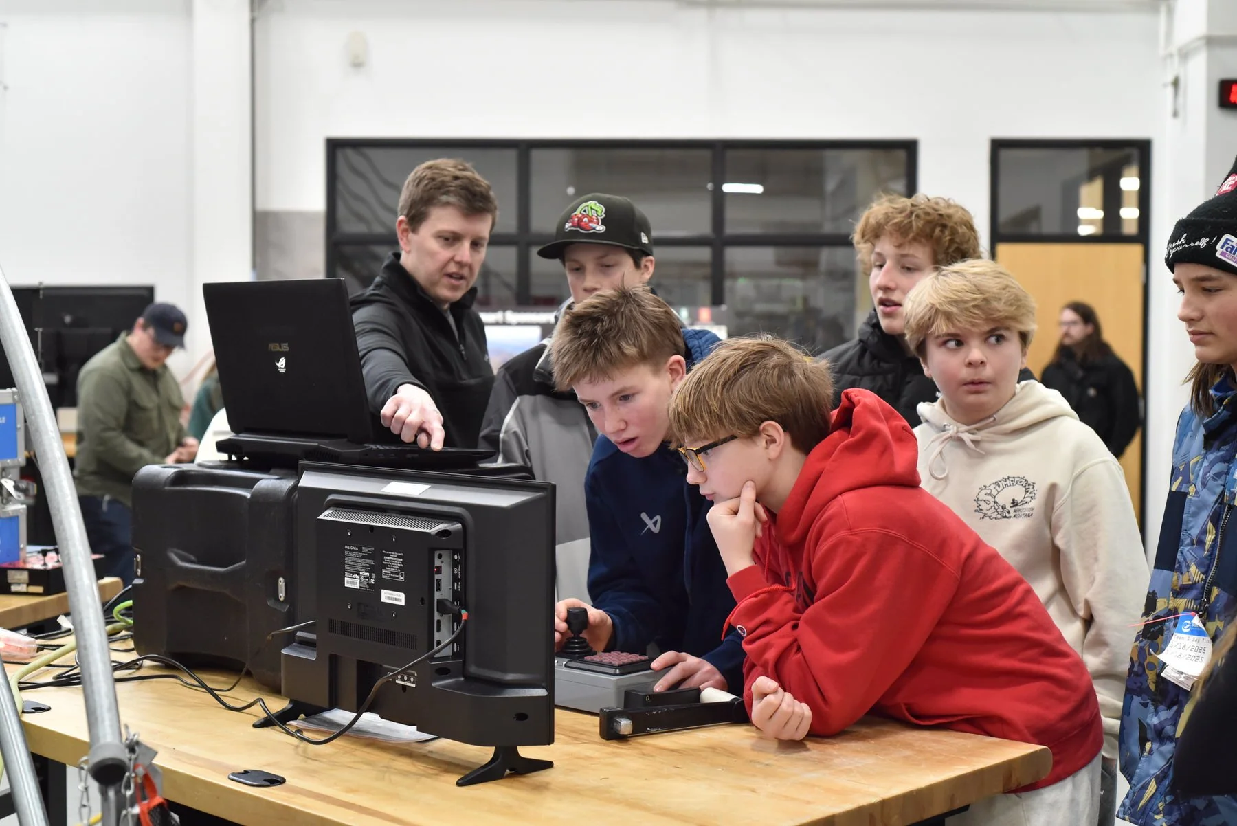 Middle School Traverse City Montessori Junior High Compass 7th and 8th grade (9).JPG