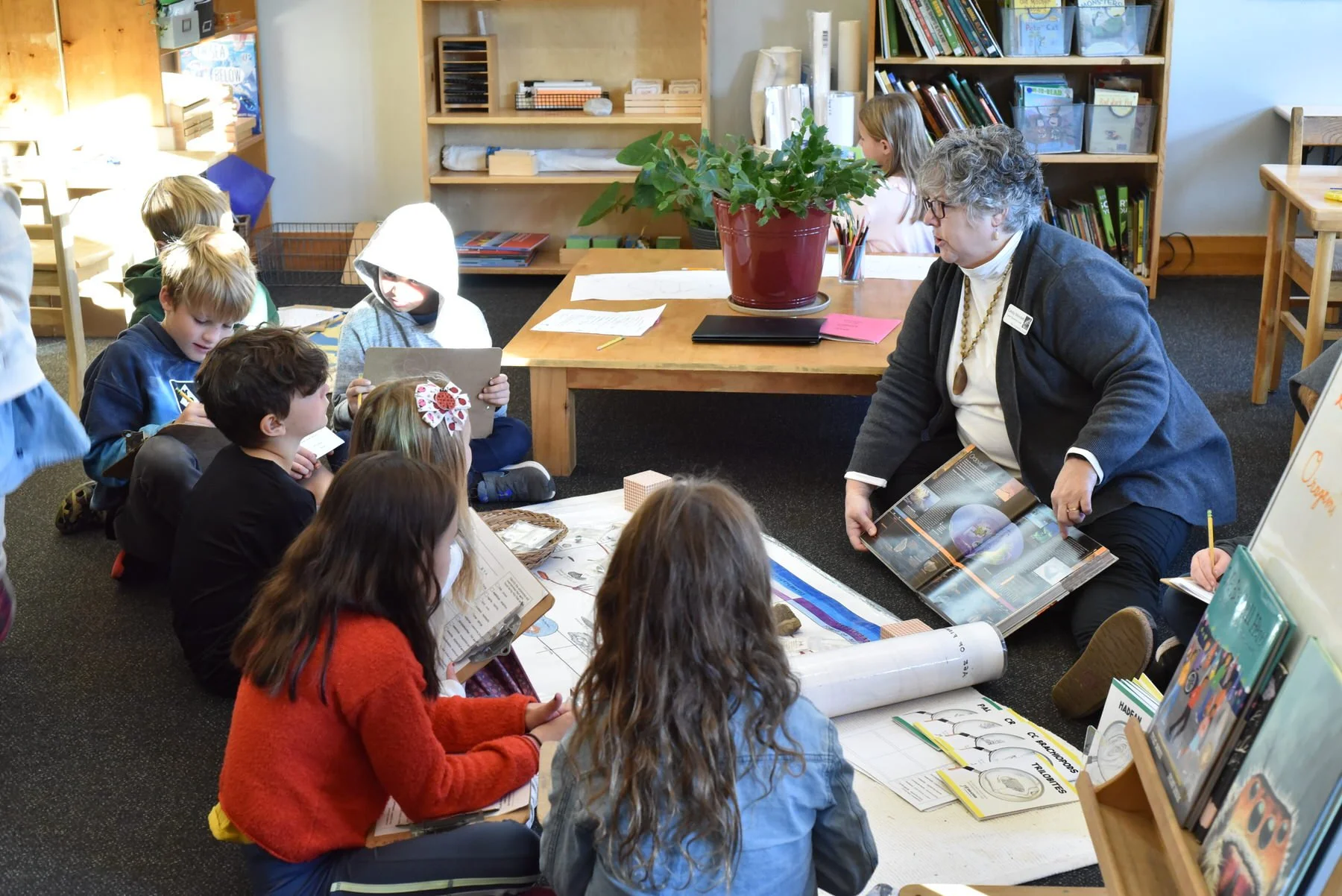 Elementary first grade School Montessori Traverse City (27).JPG