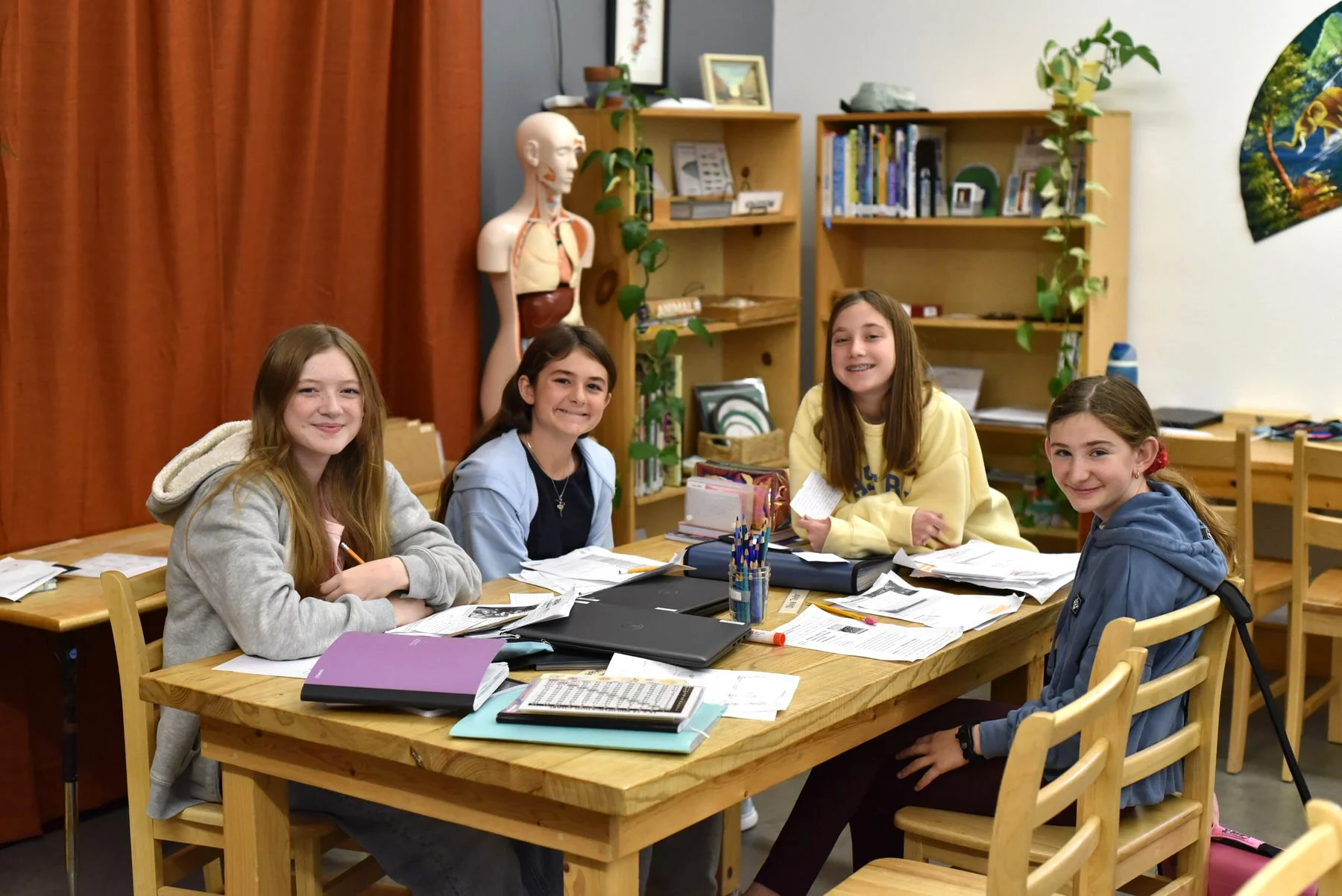 Elementary first grade School Montessori Traverse City (19).JPG