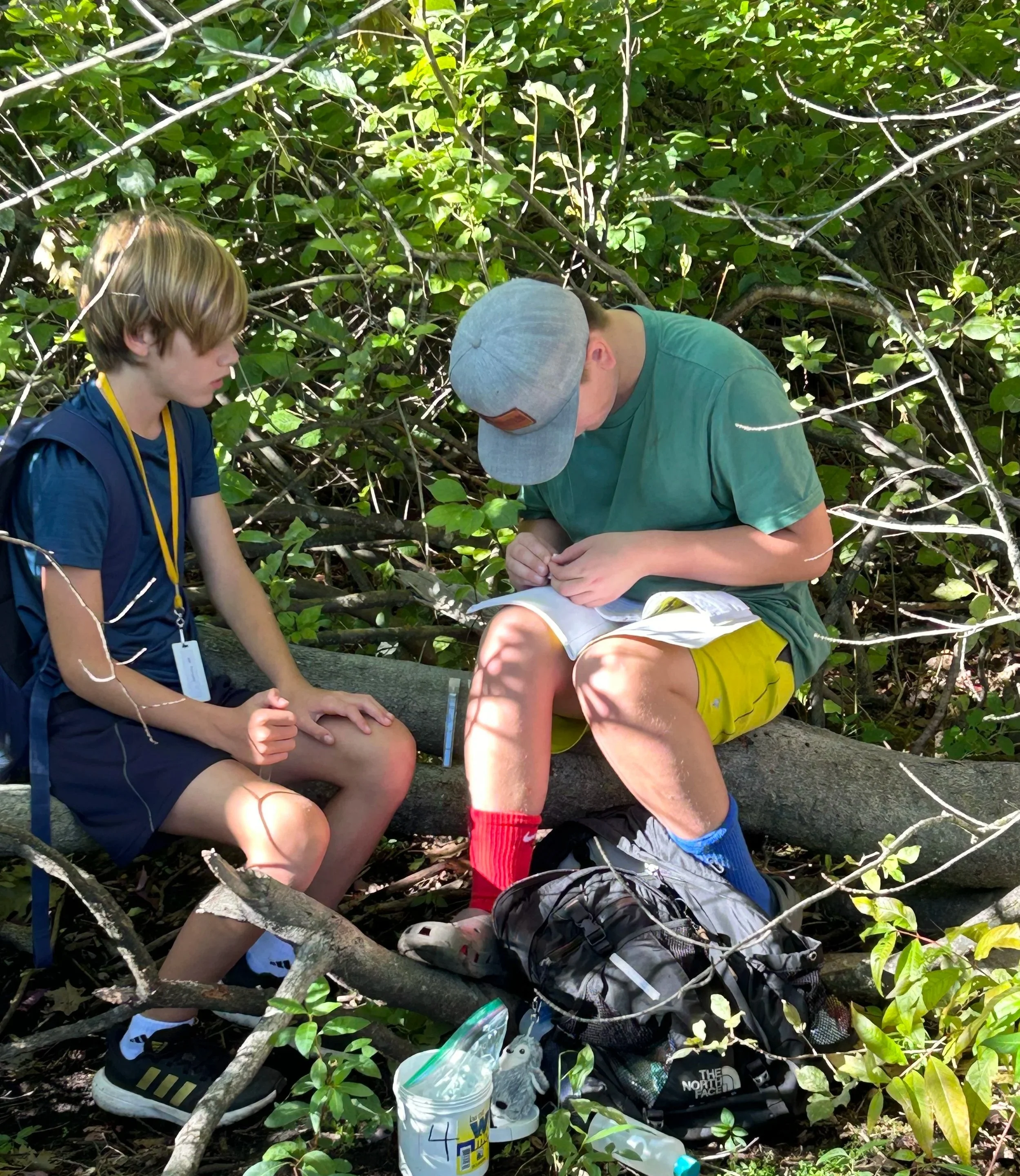 Junior High kids exploring science through place-based apprach