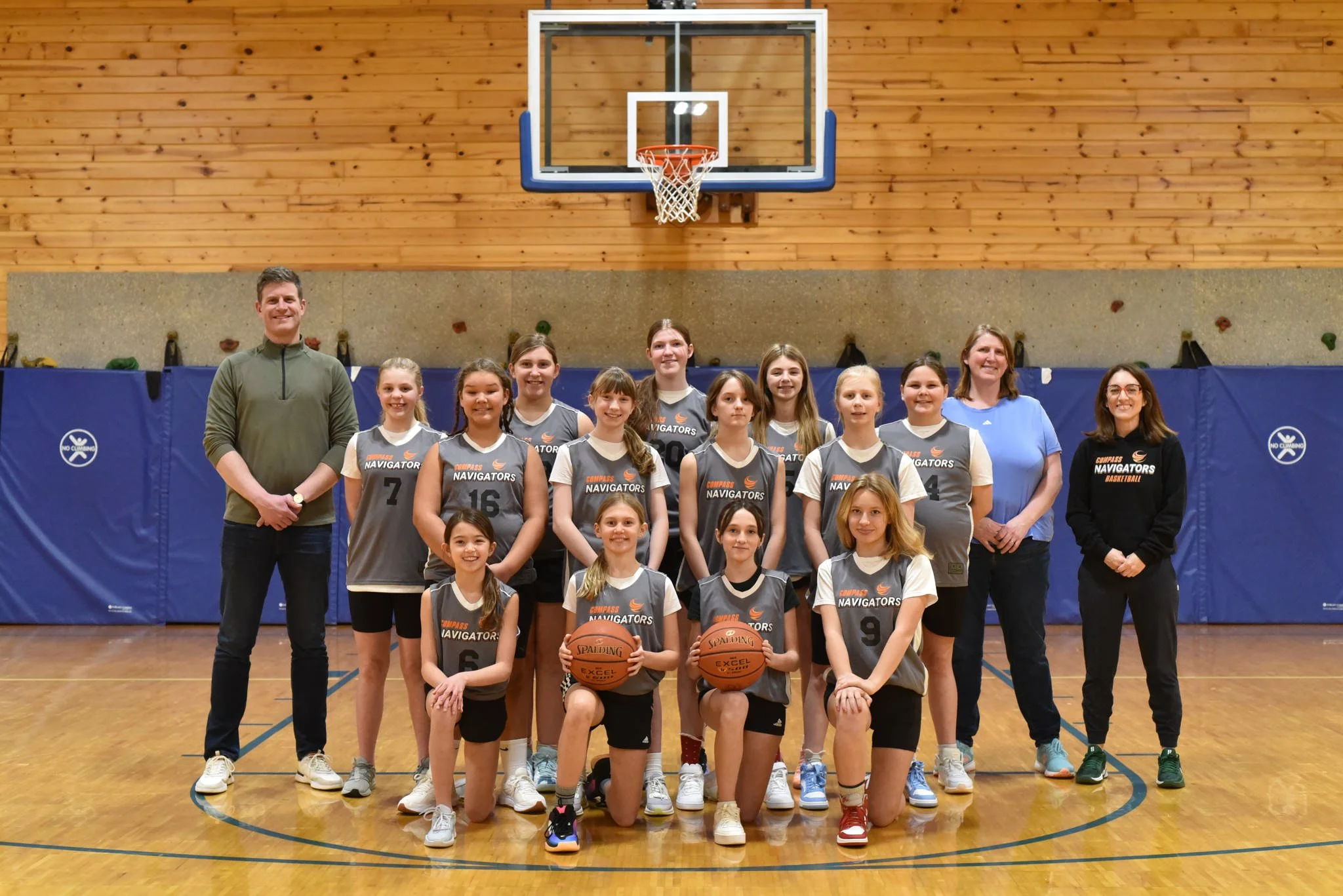 Navigator Girls Basketball 2025-26.jpg