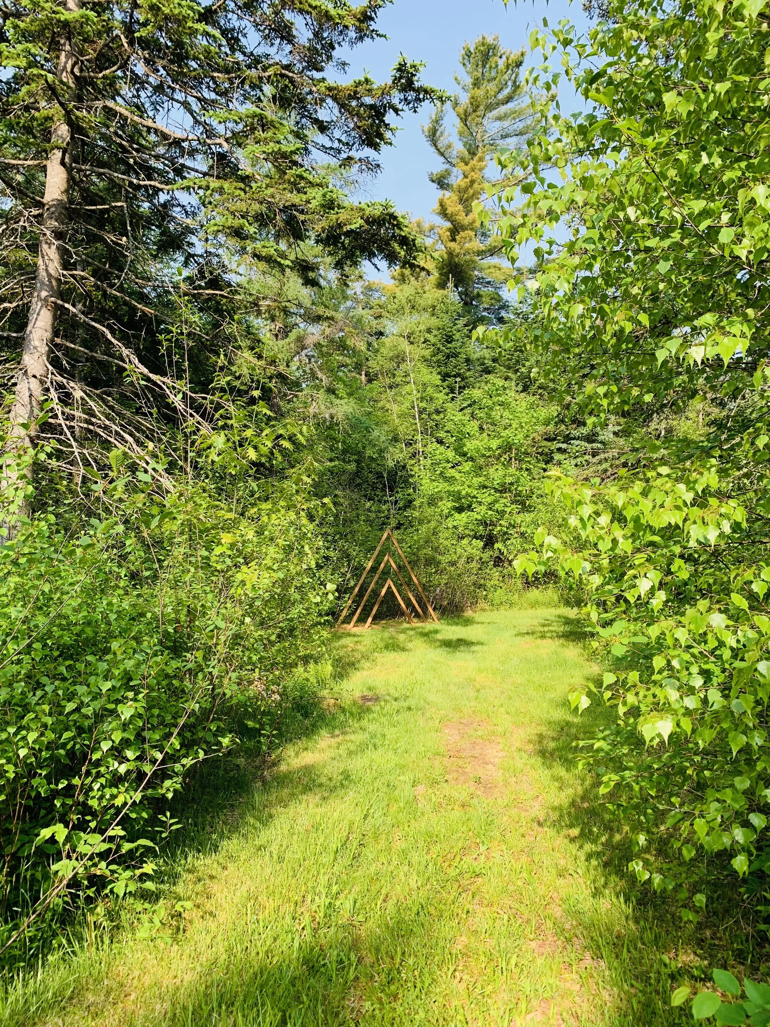 Arch plain view into nook_1675.jpg