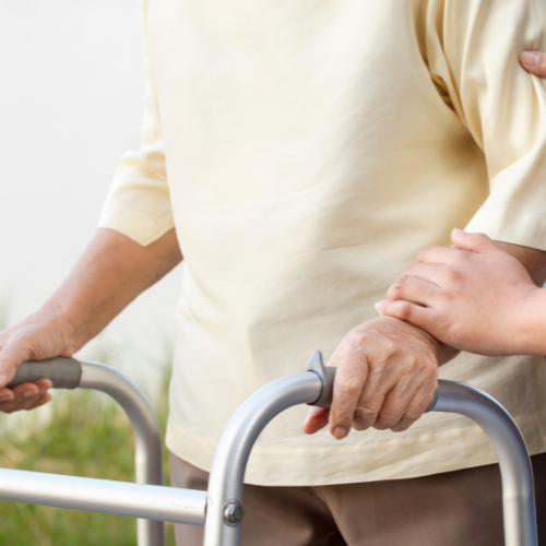 The Top 7 Signs Your Aging Parent May Need Extra Help at Home