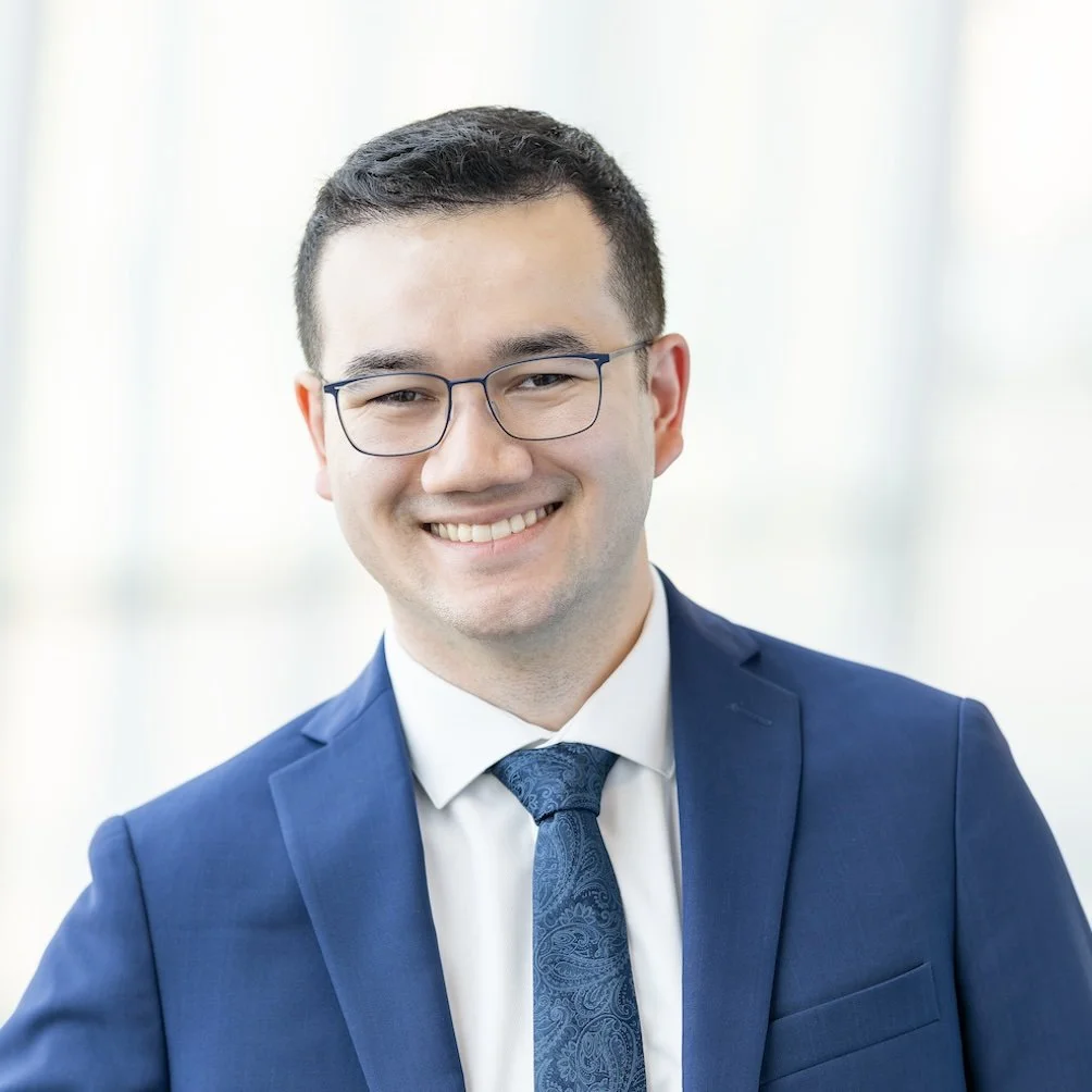 Brandon Headshot 2.jpg