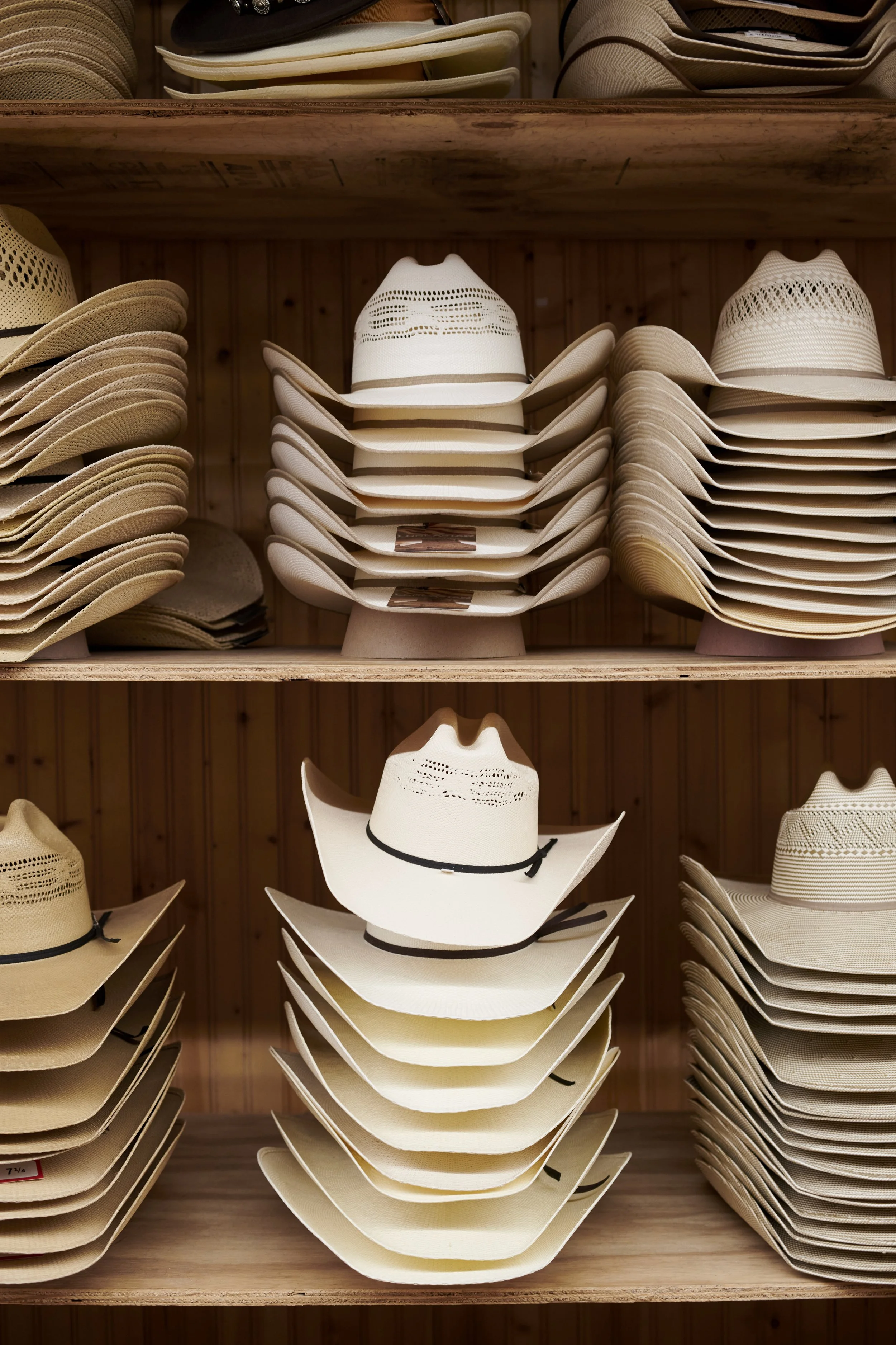 1 Hotels_NVL_Walkabout_0186.jpg