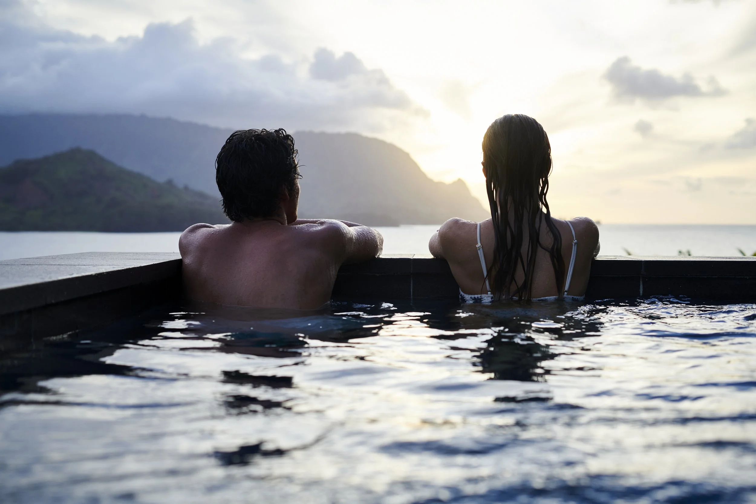 1 Hotels_HB_Pool_Adult_Lifestyle_03_0333.jpg