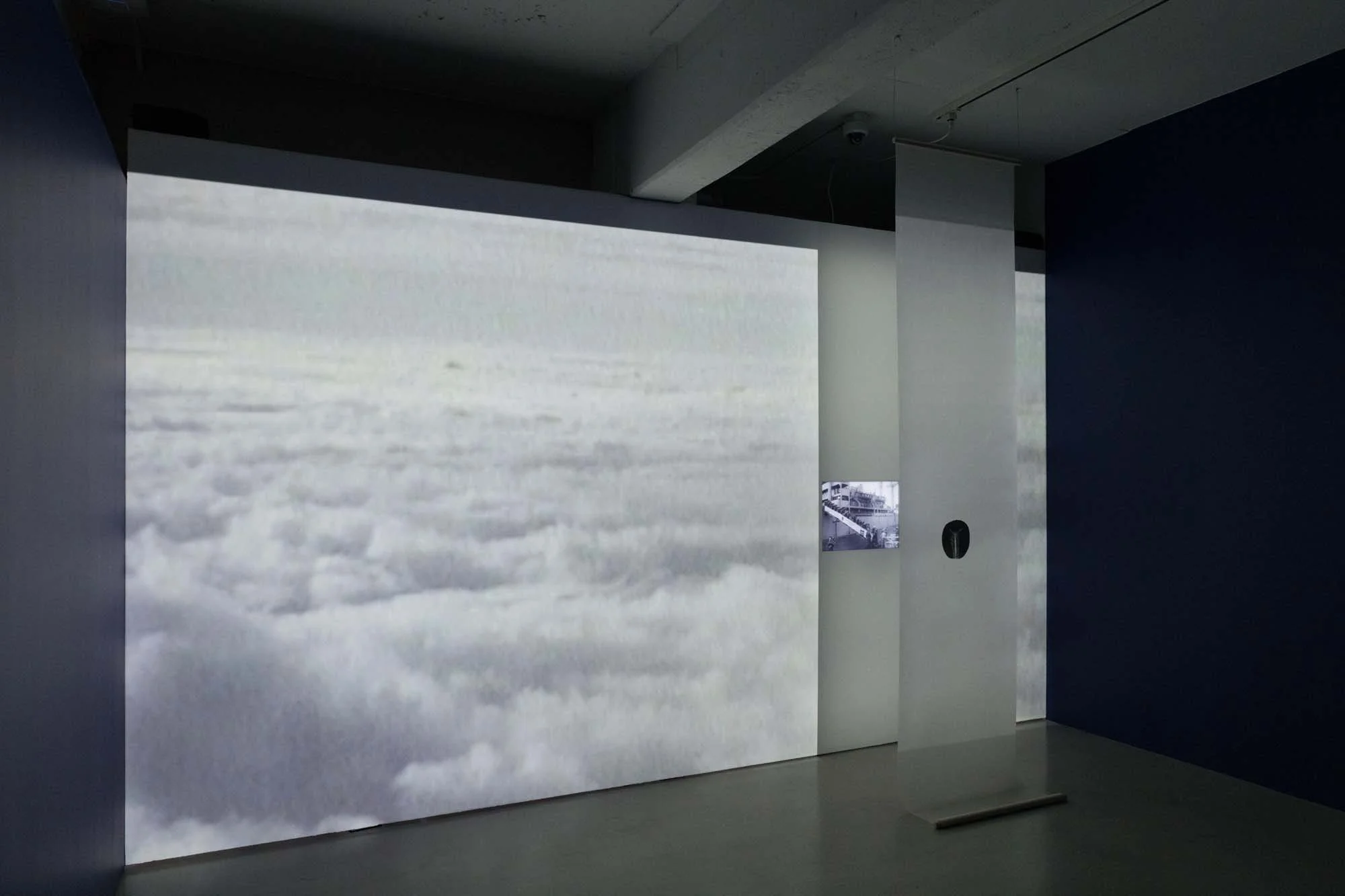 between departure and arrival