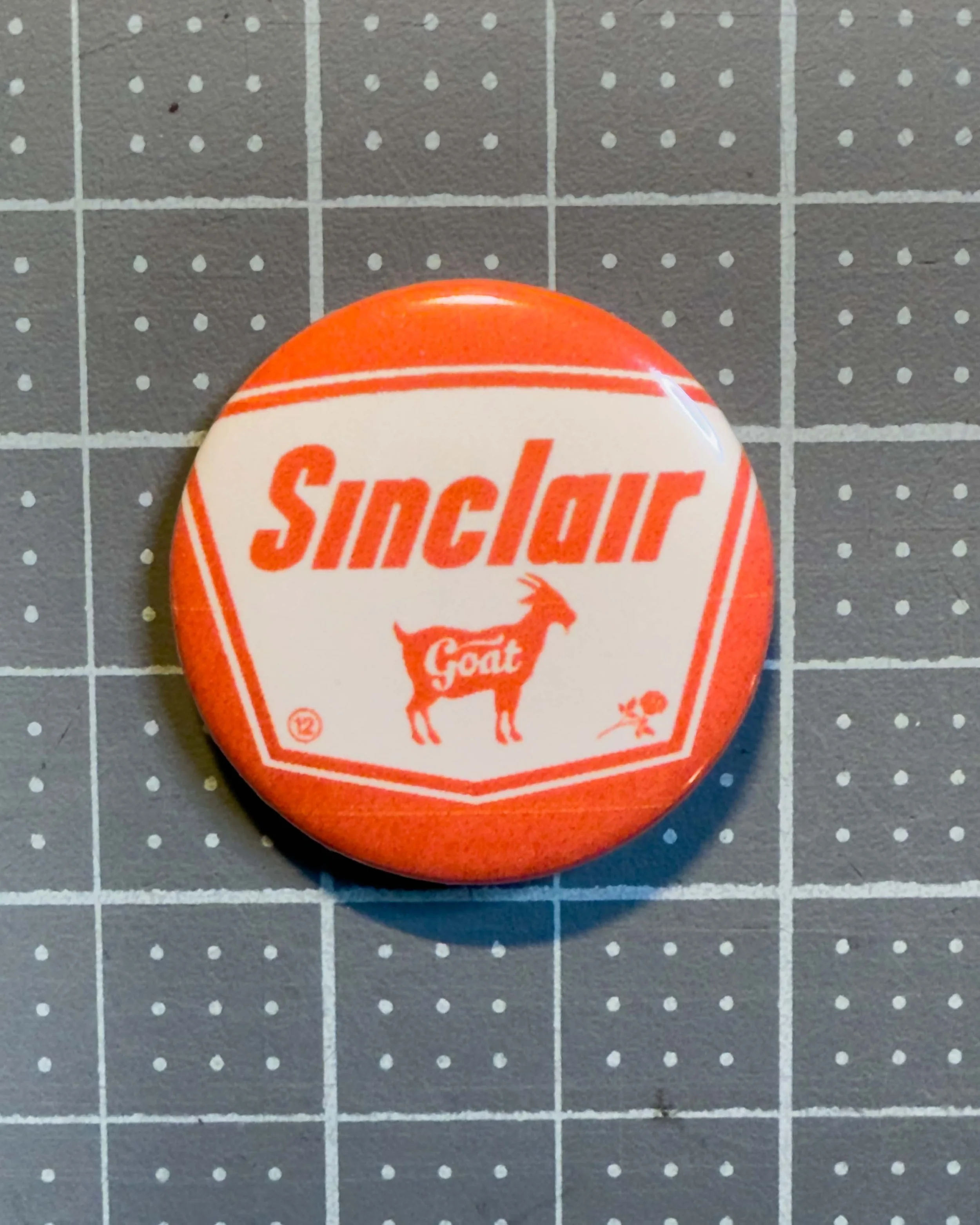 Sinclair Button