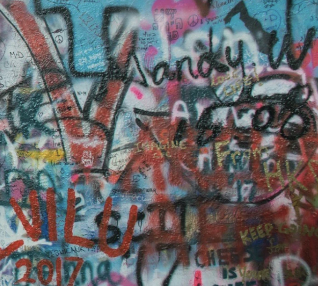 Movements | Tag Along (Street Art)