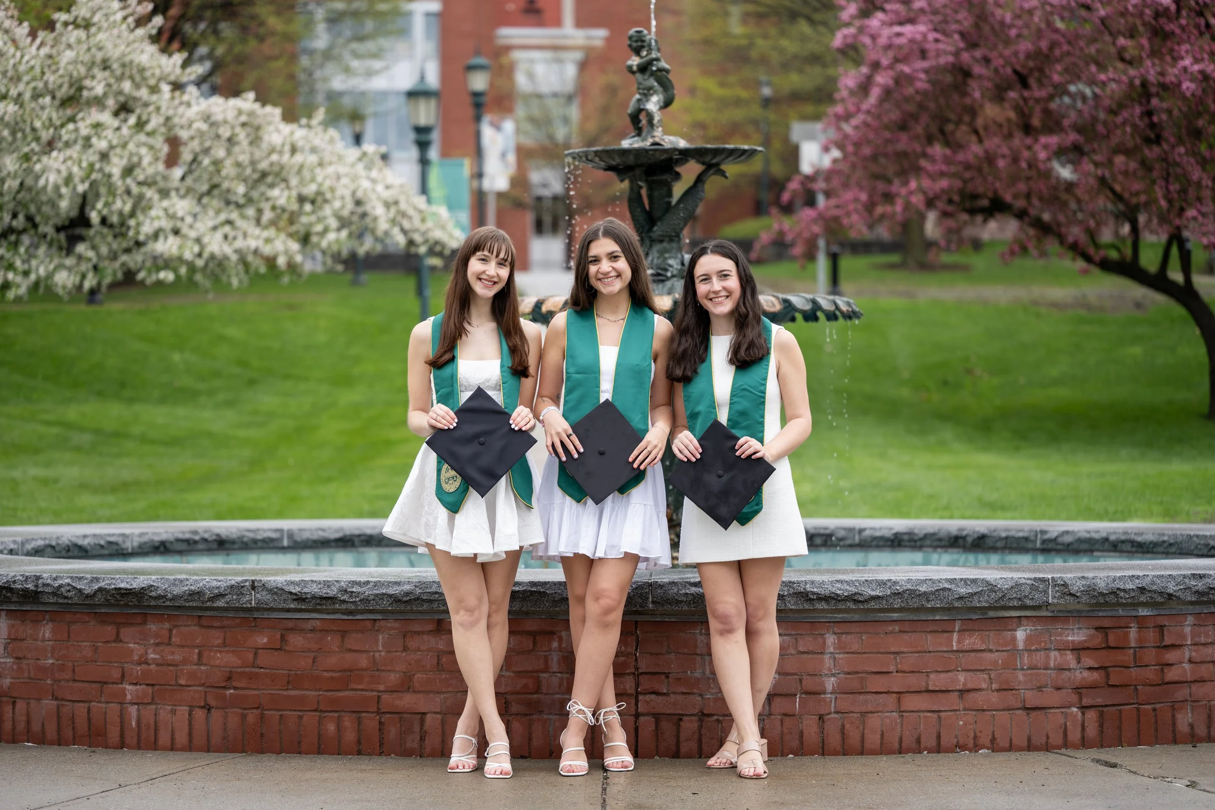 Three-Fountain-Portrait-Vermont-University-of-Vermont-Graduate-Undergrad-Cap-and-Gown-Photography.jpg