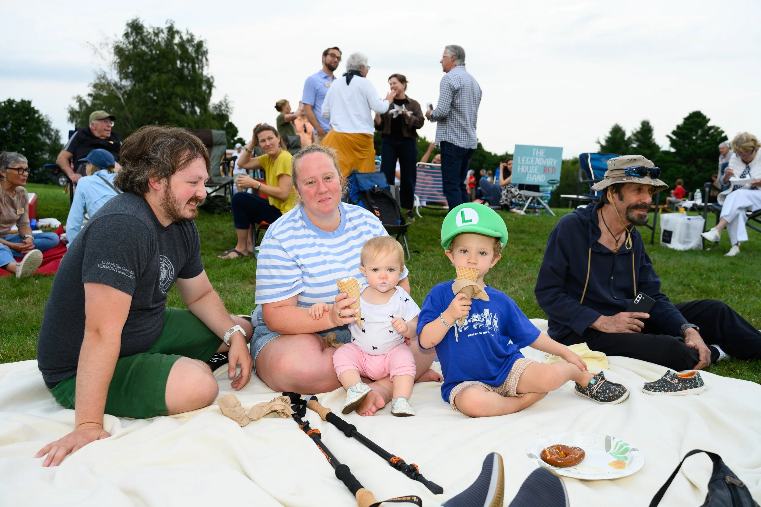 Stowe-Land-Trust_Party-in-the-Meadow-83.jpg