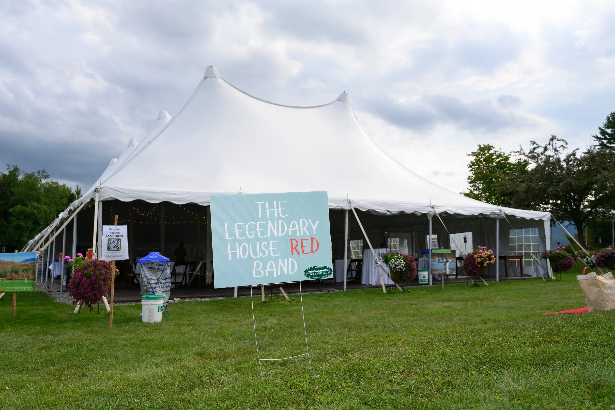 Stowe-Land-Trust_Party-in-the-Meadow-16.jpg