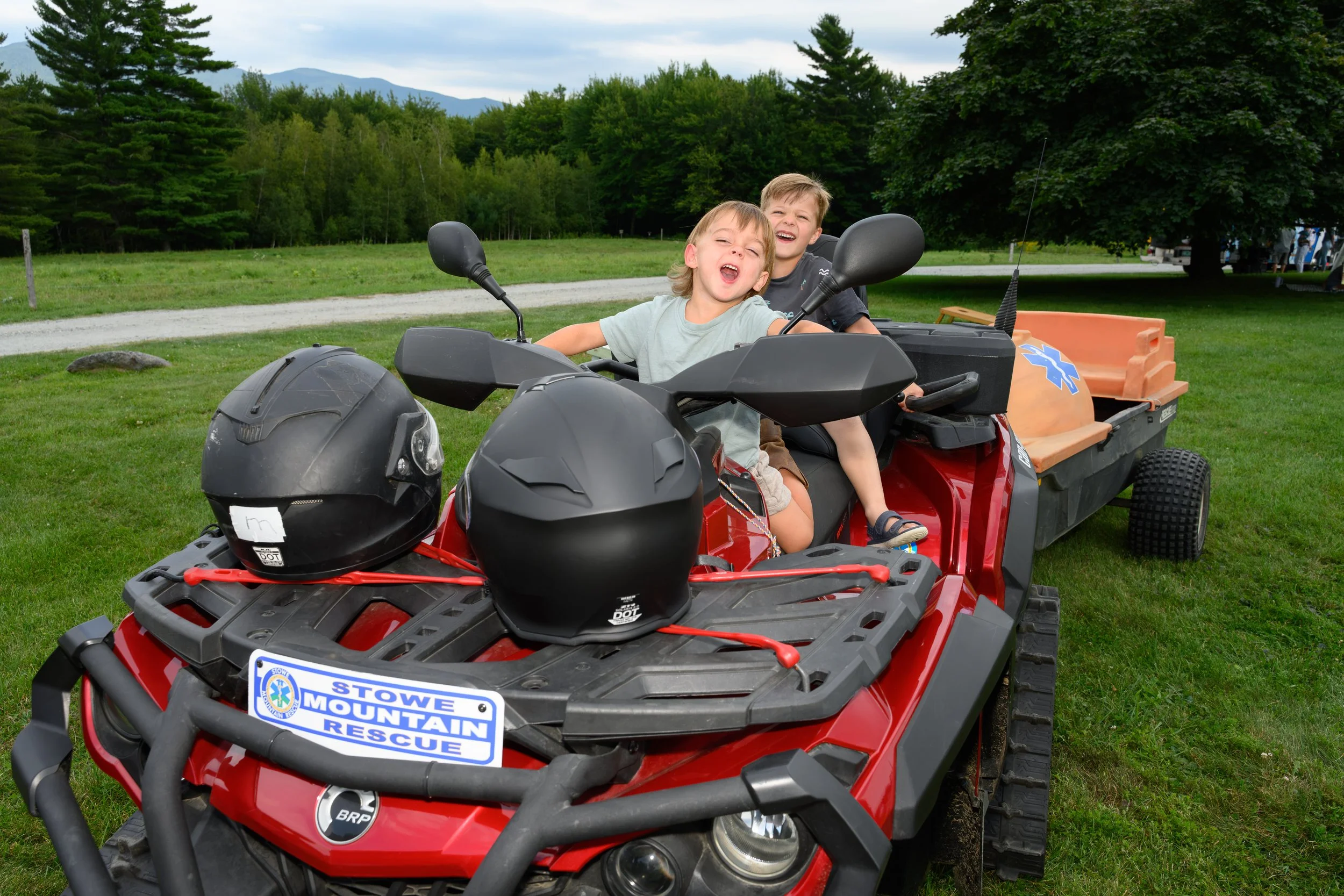 Stowe-Land-Trust_Party-in-the-Meadow-53.jpg