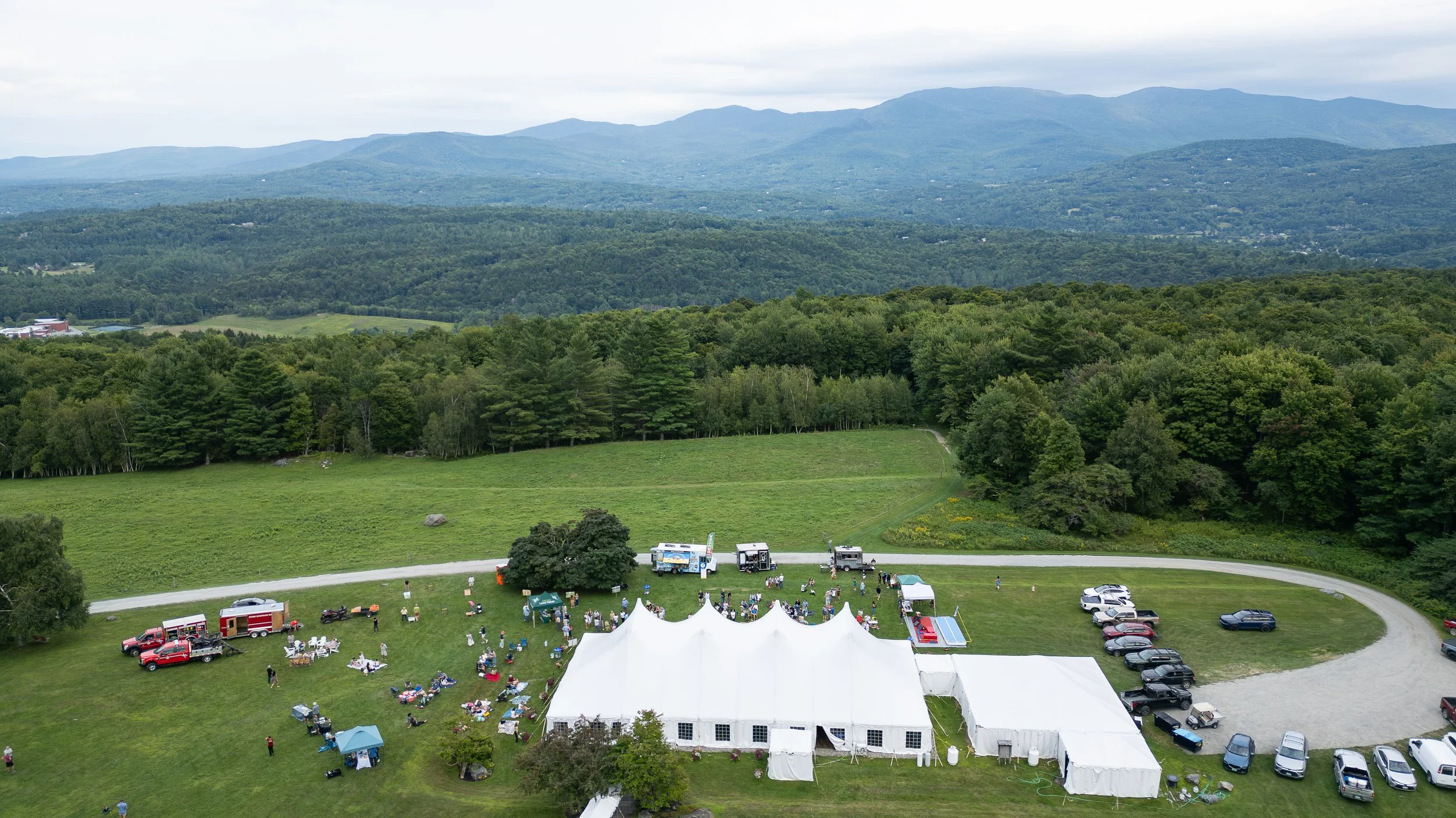 Stowe-Land-Trust_Party-in-the-Meadow-98.jpg