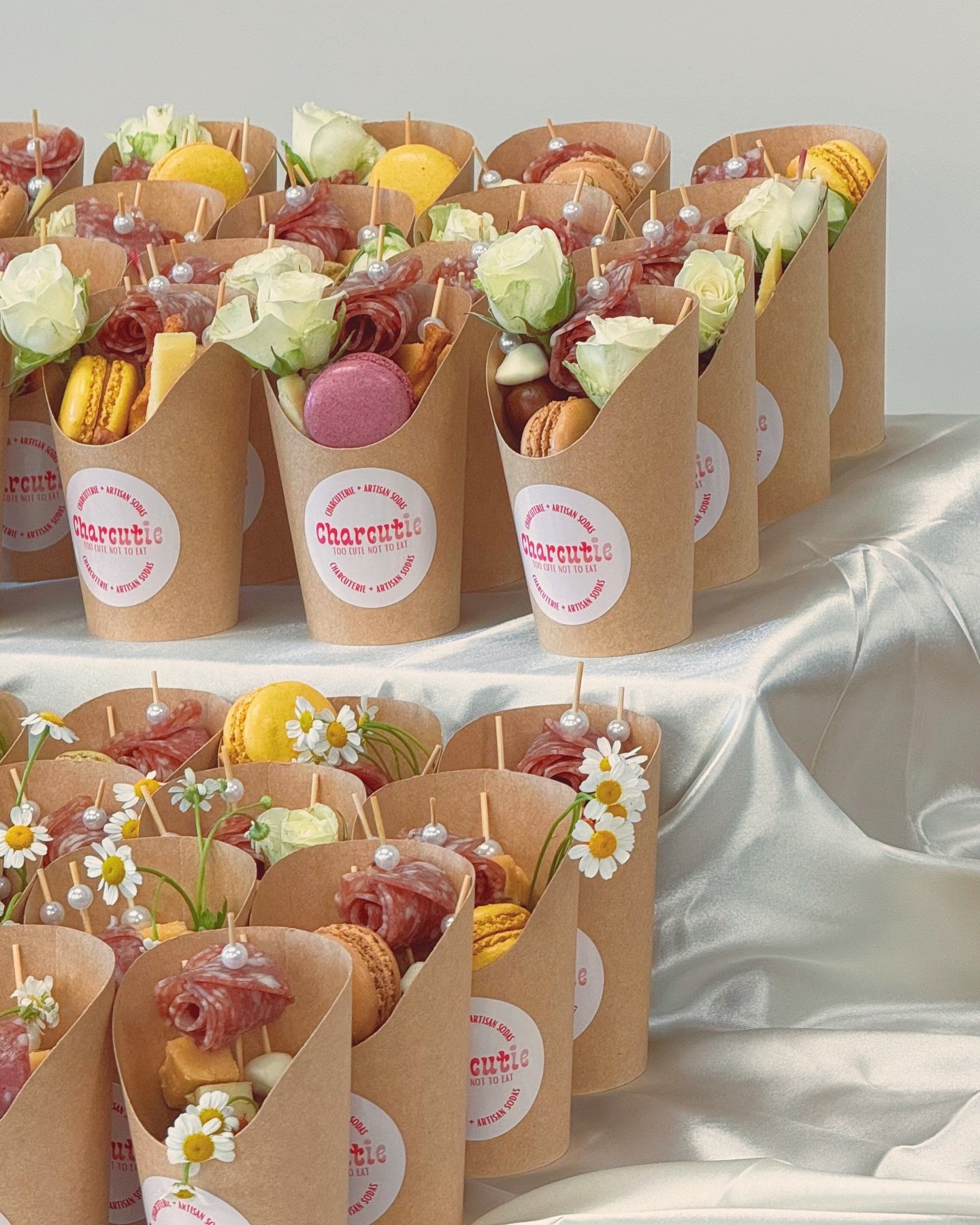currently craving: all of the above 🤤 which slide do you need at your next event? 

whether you&rsquo;re:
- an HR manager looking for a chocolate strawberry cup pick-me-up for your corporate event
- a utah bride in need of a luxurious grazing table
