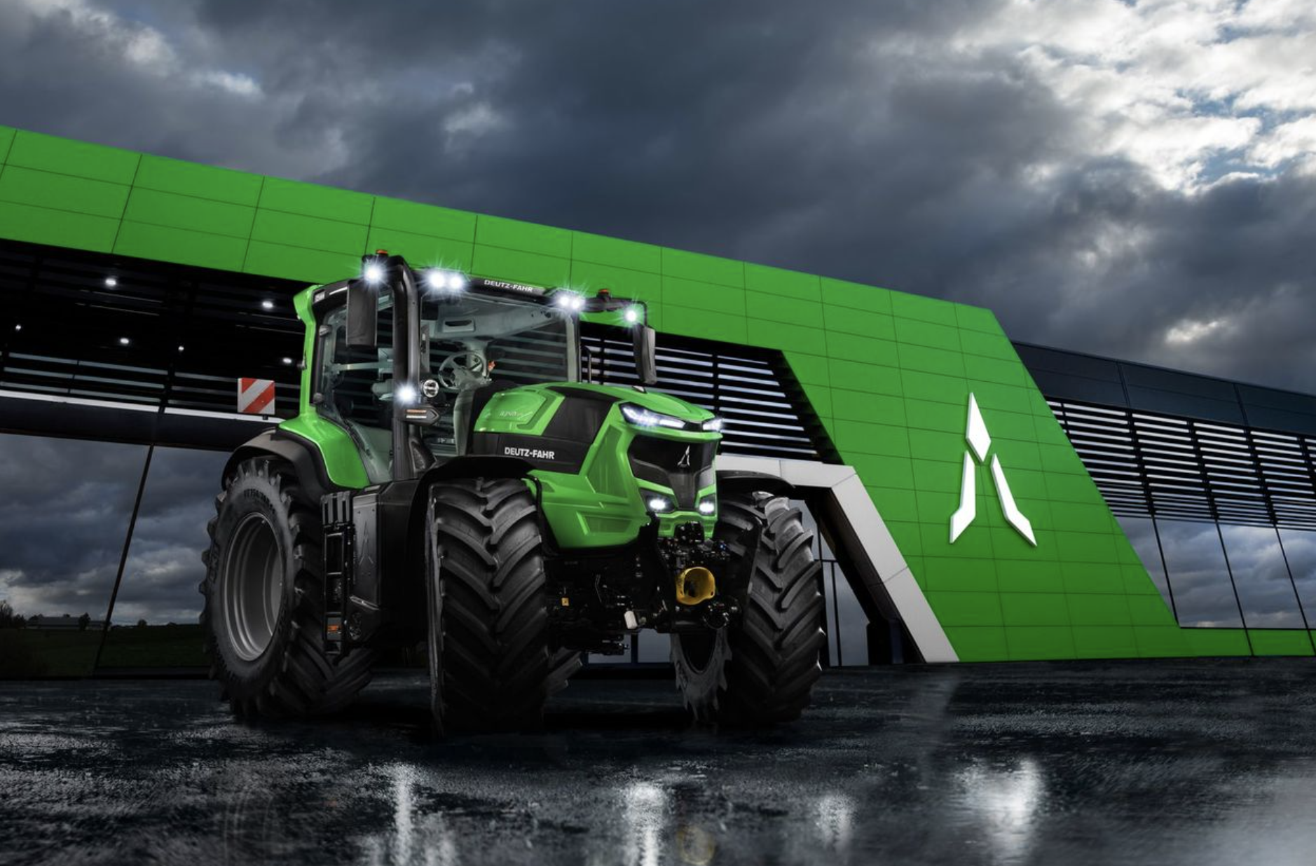 Strength, comfort and control: what defines the Deutz-Fahr 8 Series