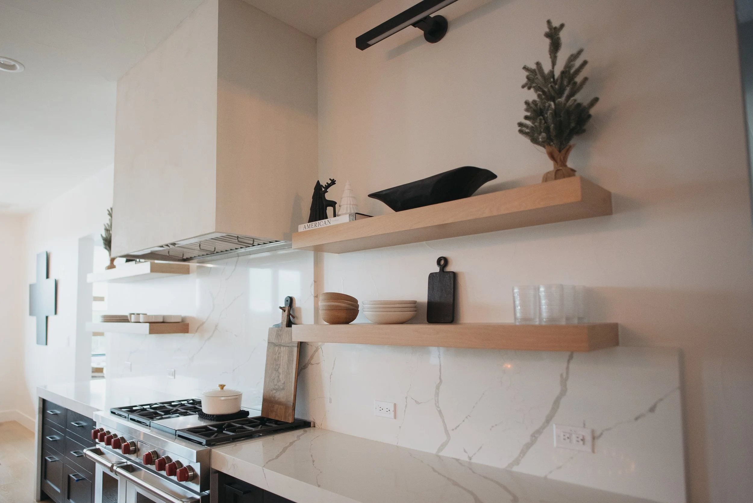 DanyaleKeimDesign Shoot I 2023-75.jpg