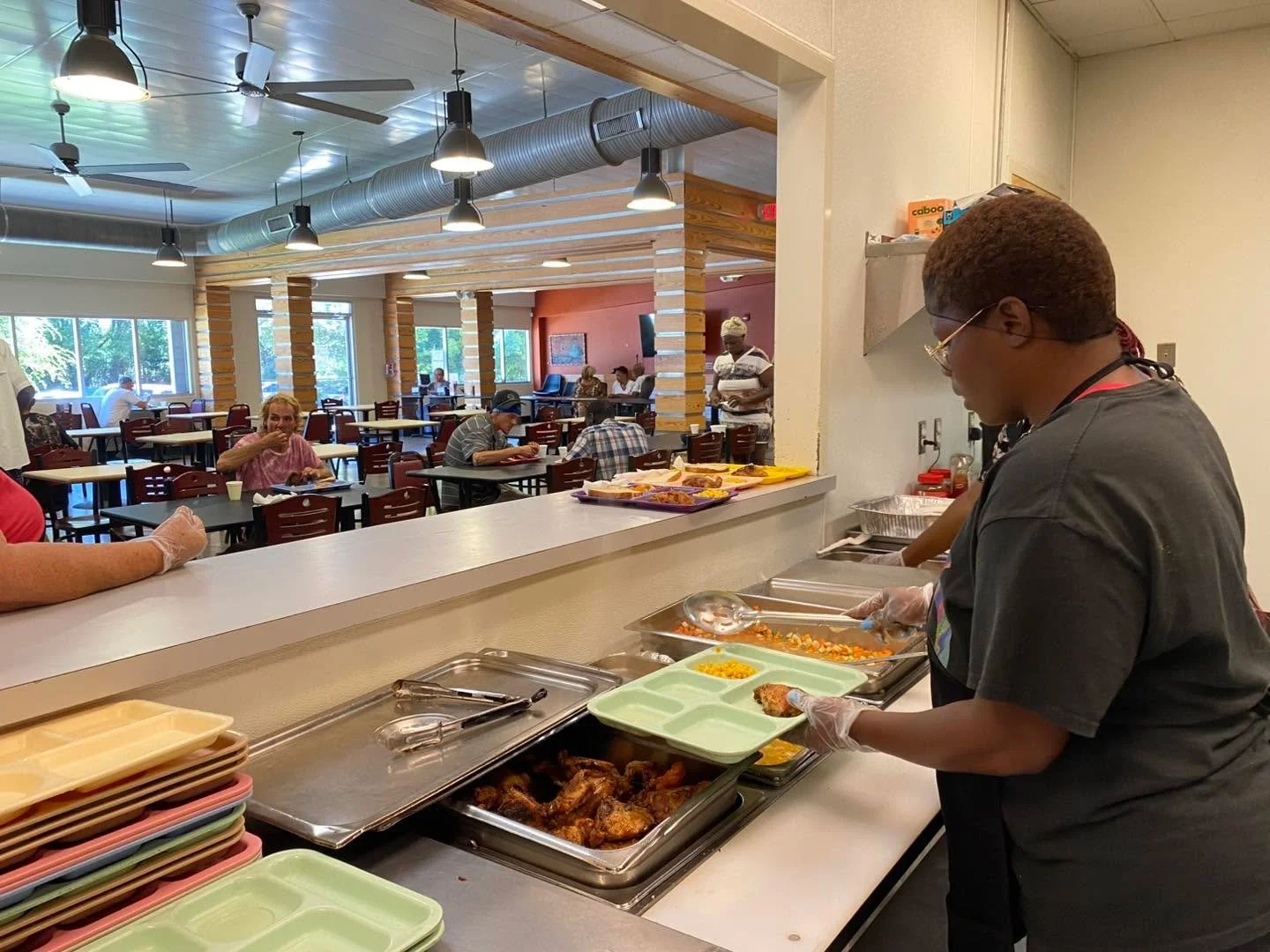 Christian Service thanks the A-Team St. Mary AME Church for serving our clients today. Over 150 clients were served at Christian Service today. What a blessing to have you serve!!!!!!