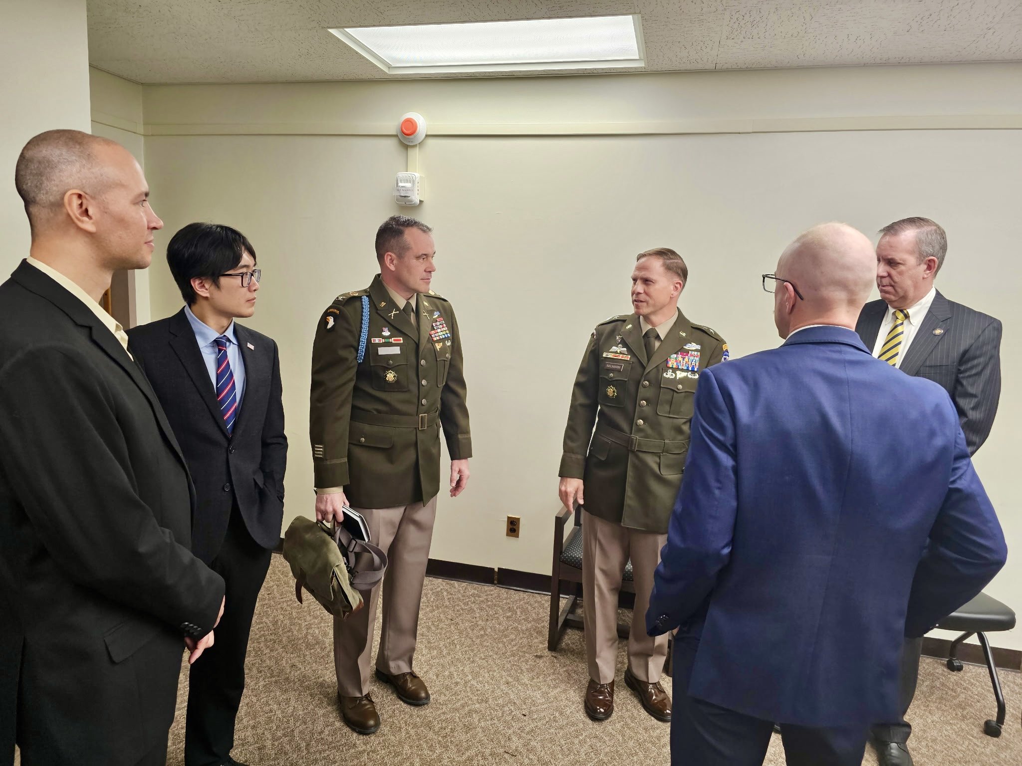 Fort Drum Colonel Jason Adler, Major General Scott Naumann