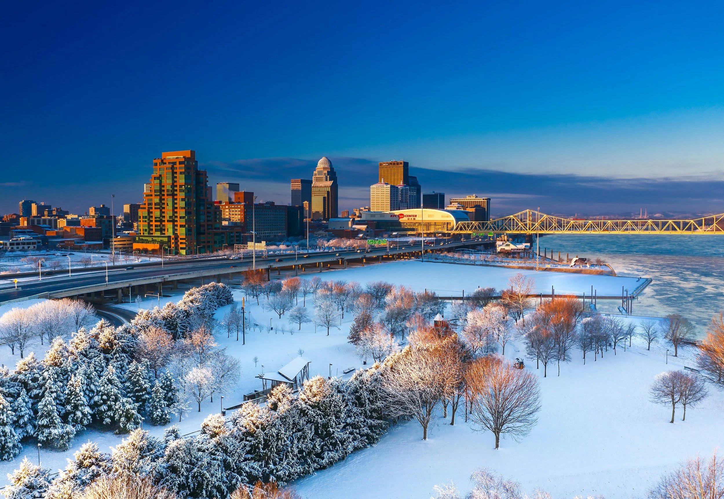 Milwaukee Wisconsin real estate investor email list audience along the Lake Michigan shoreline with targeted property investors and real estate professionals in Milwaukee WI