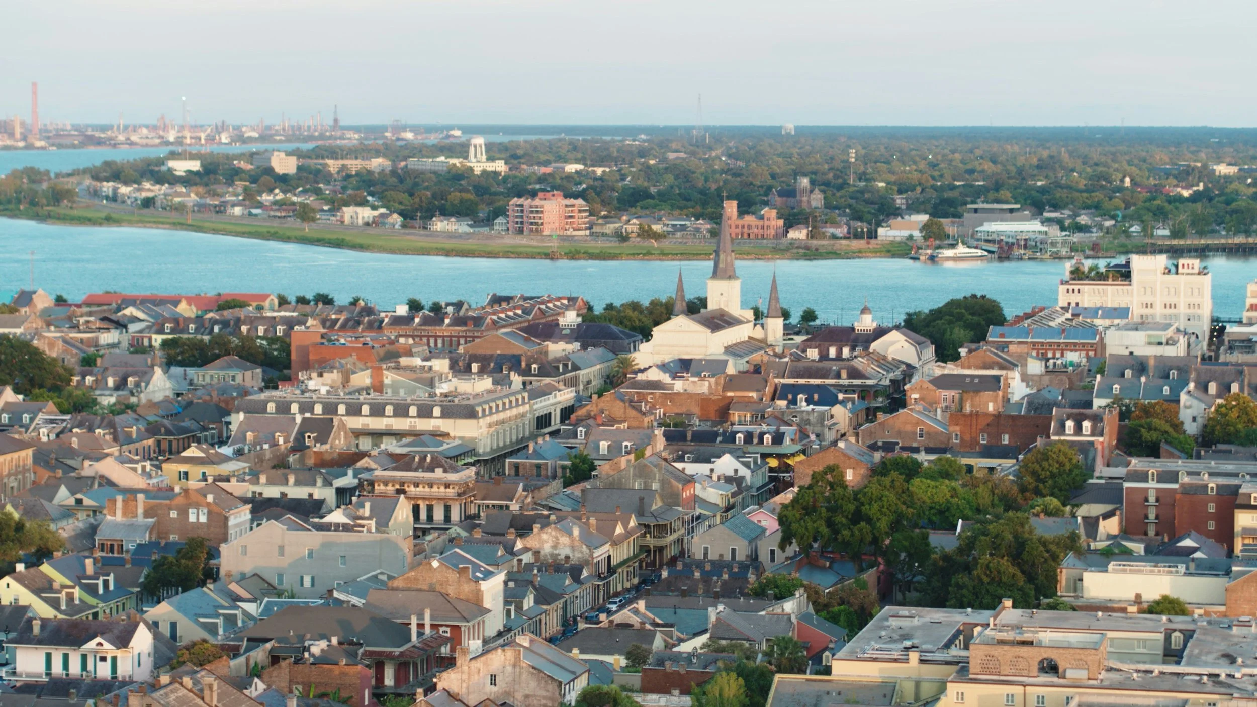 𝒟𝑒𝓁𝒶𝓌𝒶𝓇𝑒 𝑅𝑒𝒶𝓁 𝐸𝓈𝓉𝒶𝓉𝑒 𝐼𝓃𝓋𝑒𝓈𝓉𝑜𝓇 𝐸𝓂𝒶𝒾𝓁 𝐿𝒾𝓈𝓉𝓈