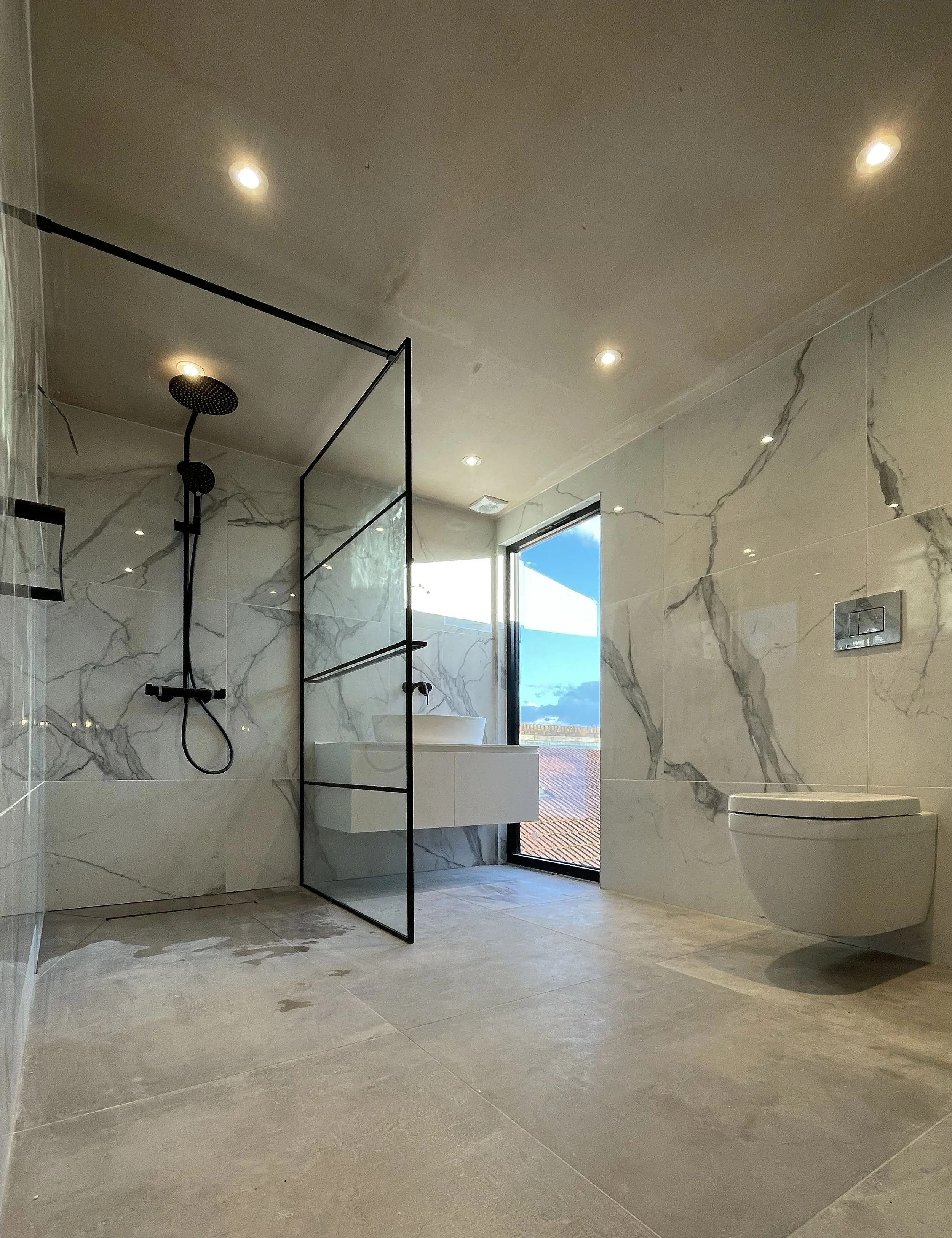 Bathroom 9.jpg