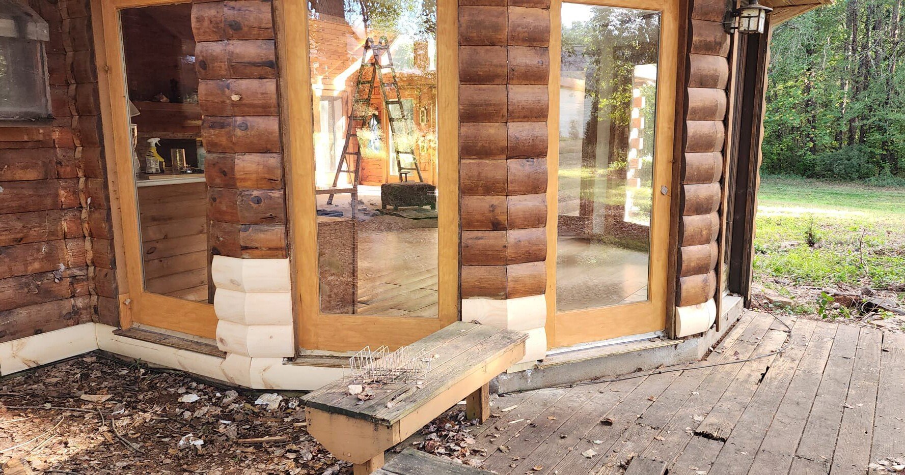 Our team skillfully cut and replaced siding on the hexagonal bump out for a seamless fit.