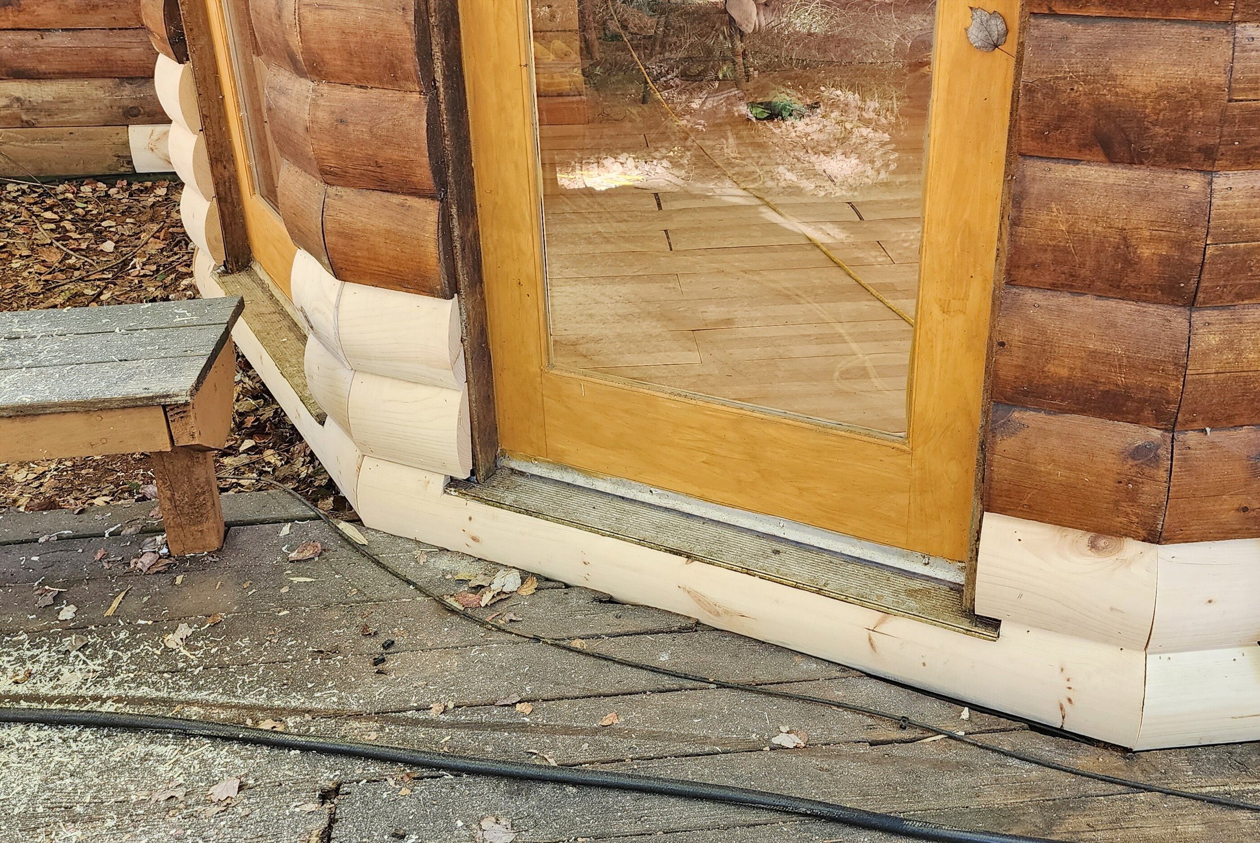 Our team skillfully cut and replaced siding on the hexagonal bump out for a seamless fit.