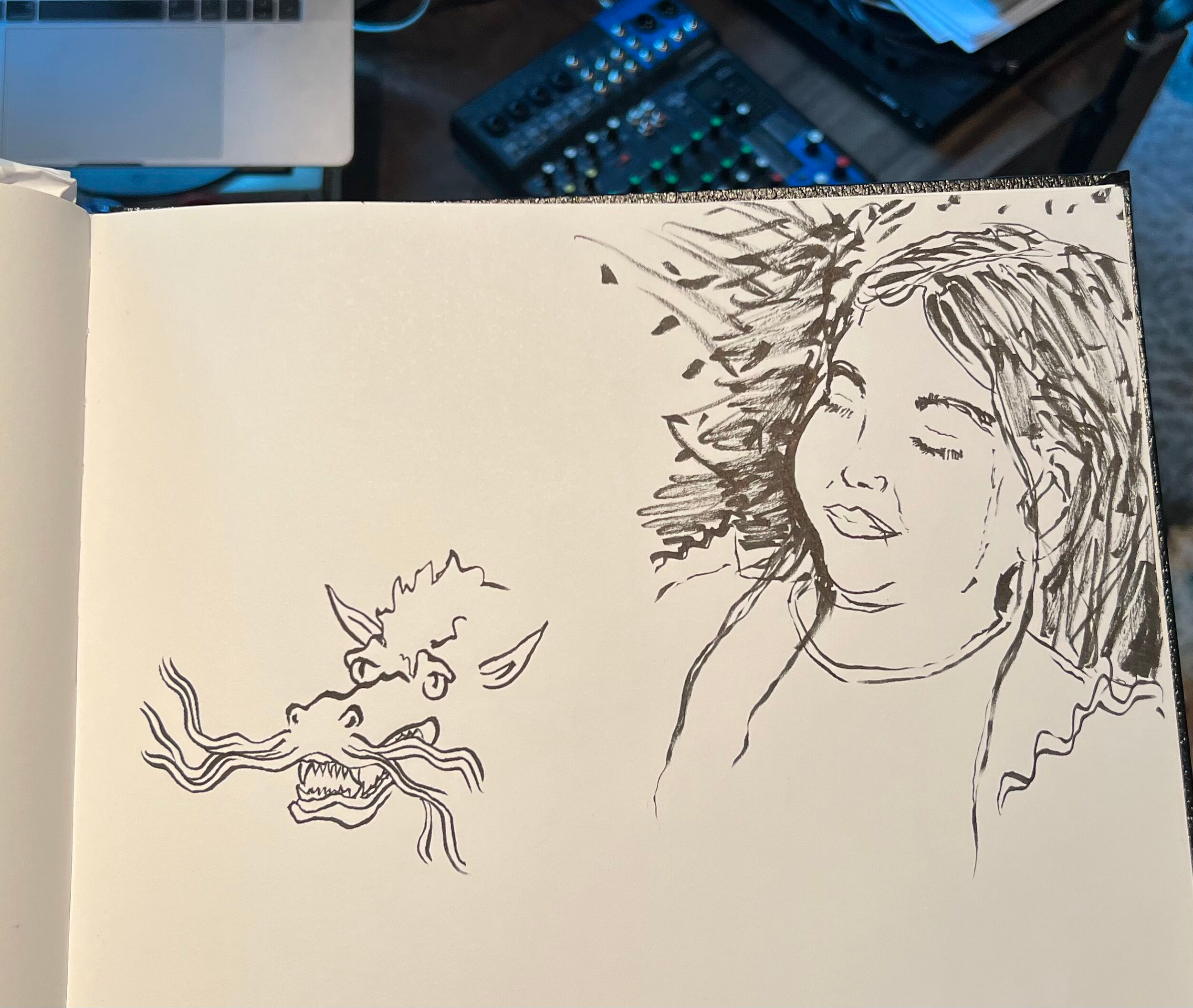 Simone_on the boat_corner sketch.png