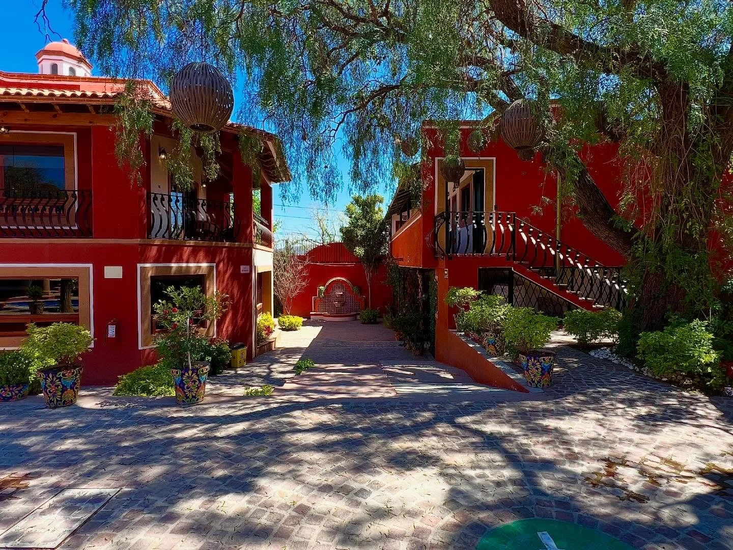 Casa Roja Boutique Hotel, located in Hacienda Grande, Tequisquiapan&mdash;just minutes from the historic center&mdash;offers a unique opportunity to own a fully operating hospitality property in one of Quer&eacute;taro&rsquo;s most sought-after touri