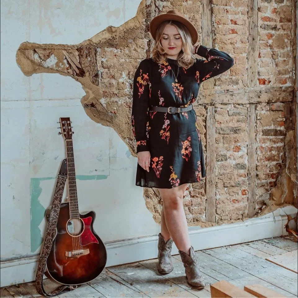 Shannen Turner live at Gurkha Fire