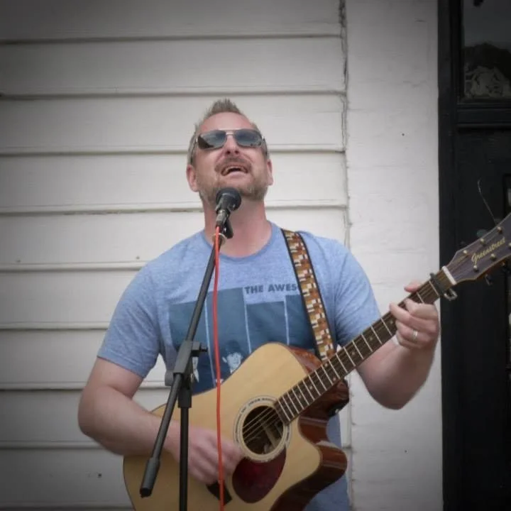 Ian Ingles live at Gurkha Fire