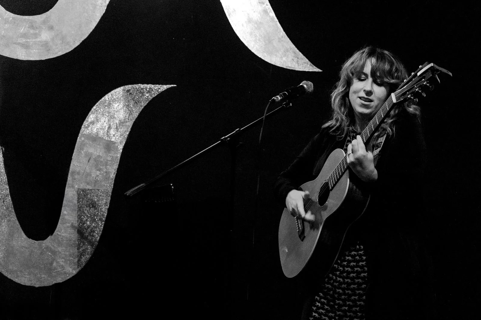 Clea Llewellyn live at Gurkha Fire