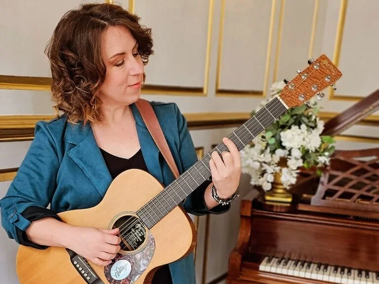 Clea Llewellyn live at Gurkha Fire