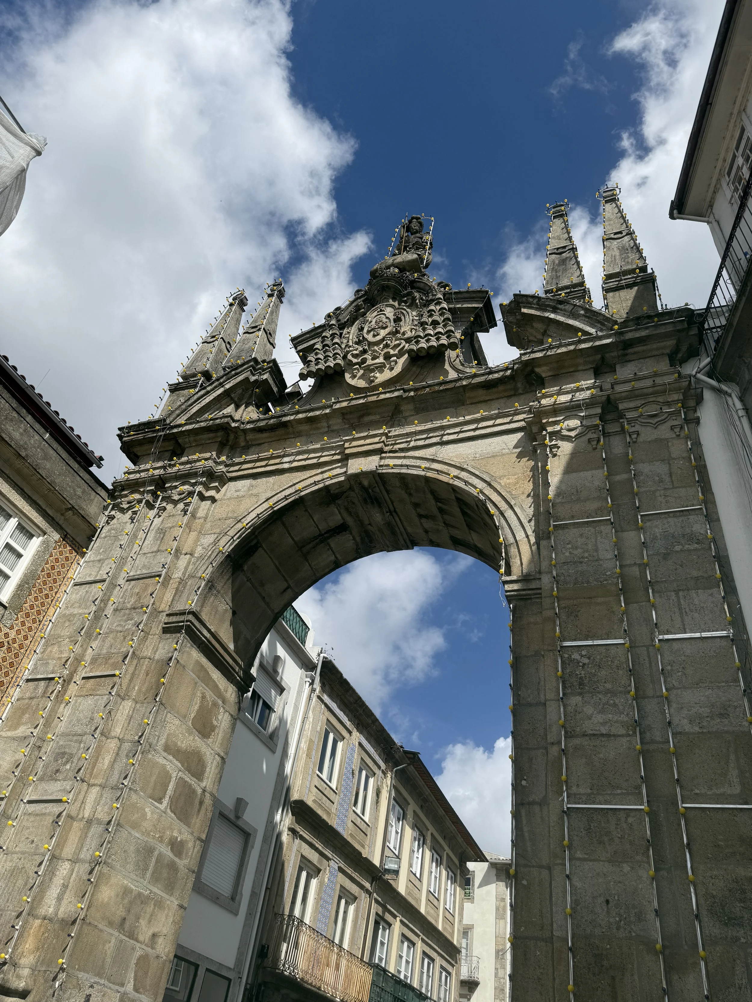 Pic Braga Arch of the .jpeg
