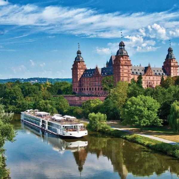 Sites when touring on Viking Cruise from Hungary to Holland