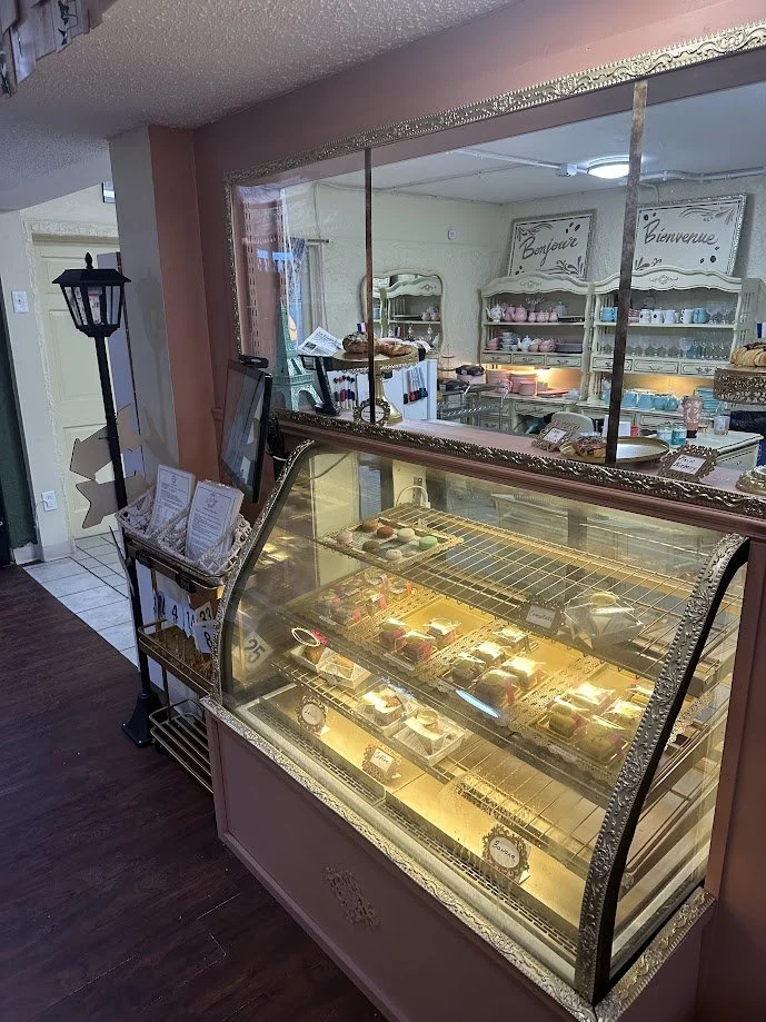 La Vie Vegan Bistro dessert case at our Veganuary meetup.jpg