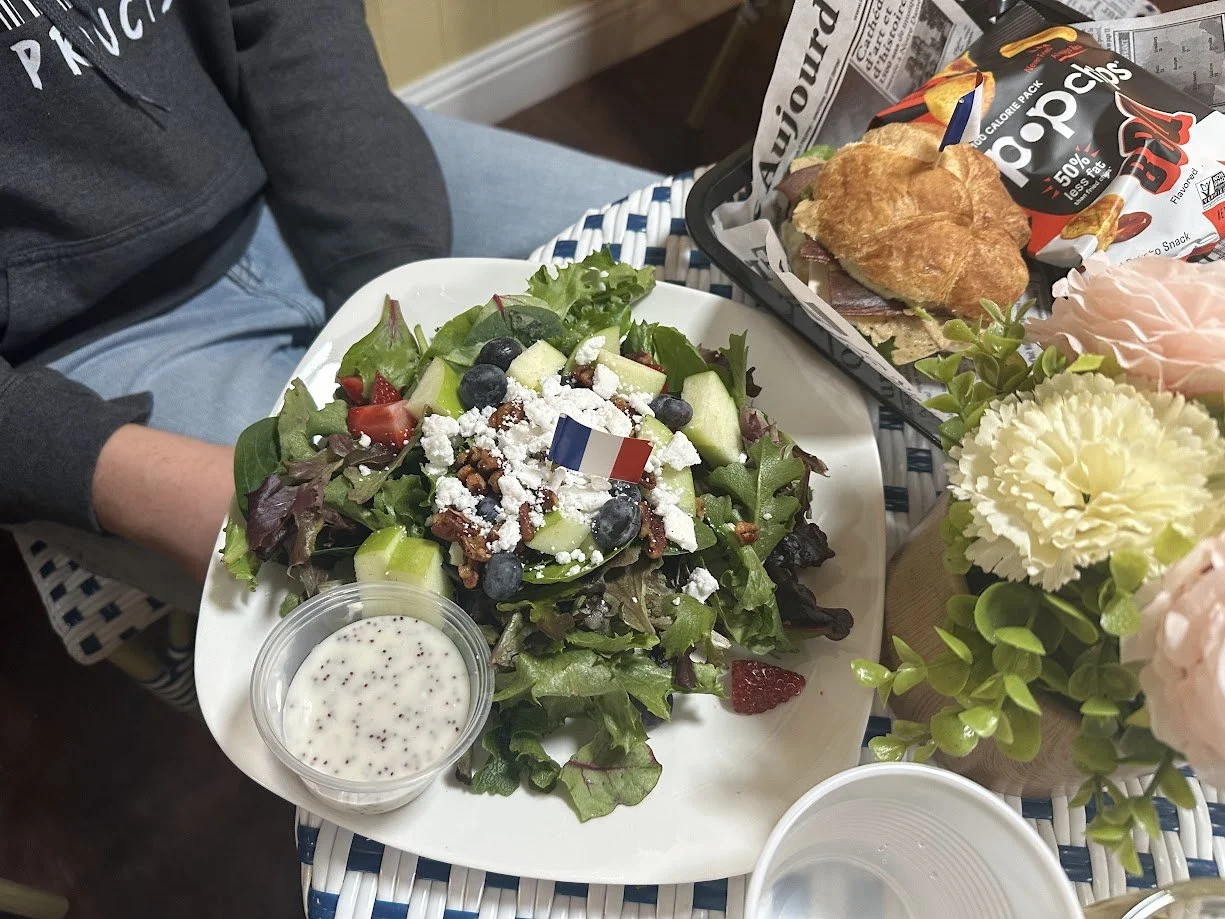 Salad at La Vie Vegan Bistro in St. Charles, Missouri.jpg