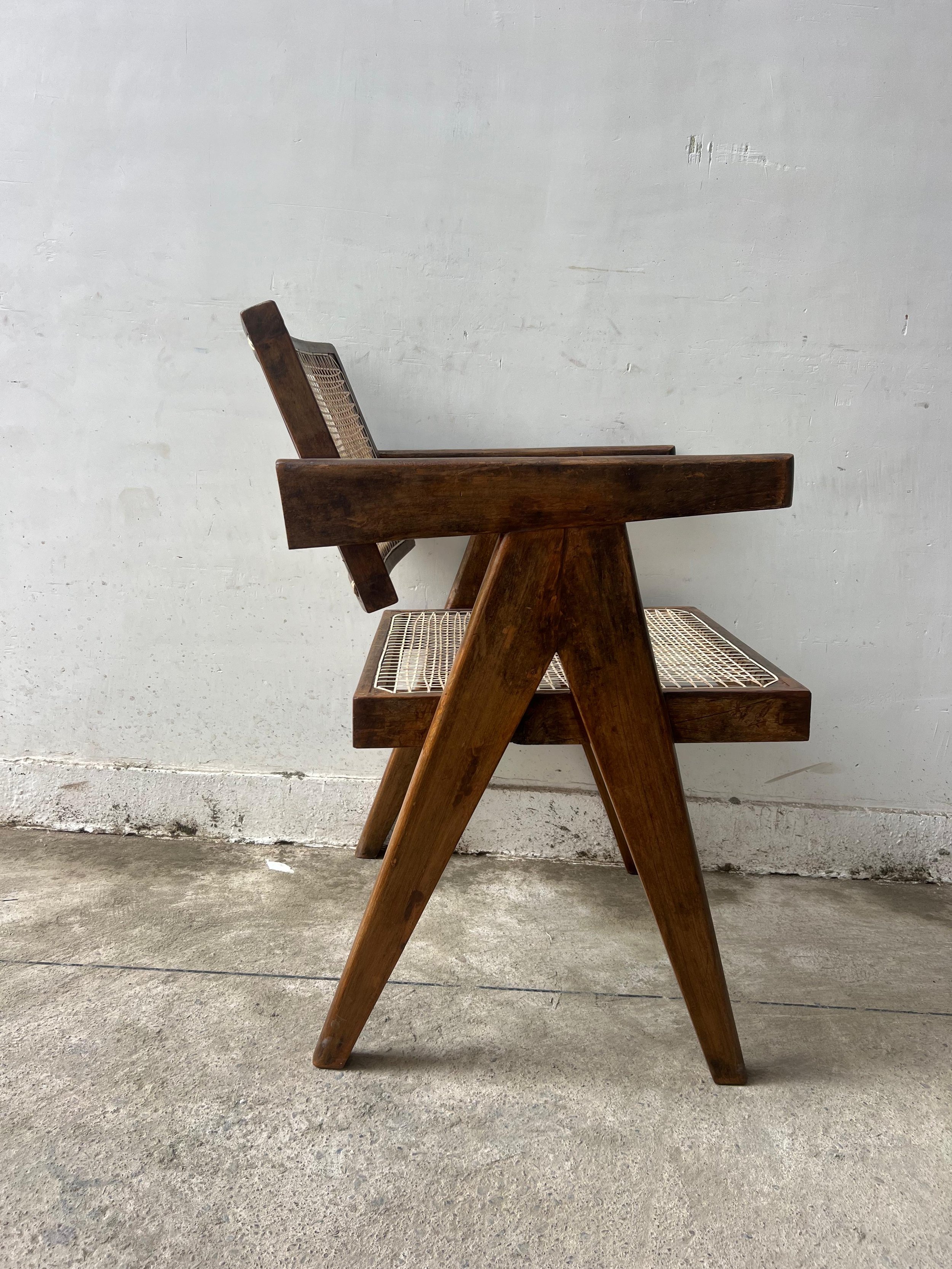 Pierre Jeanneret Floating Back Chair — CASA DE BOIS
