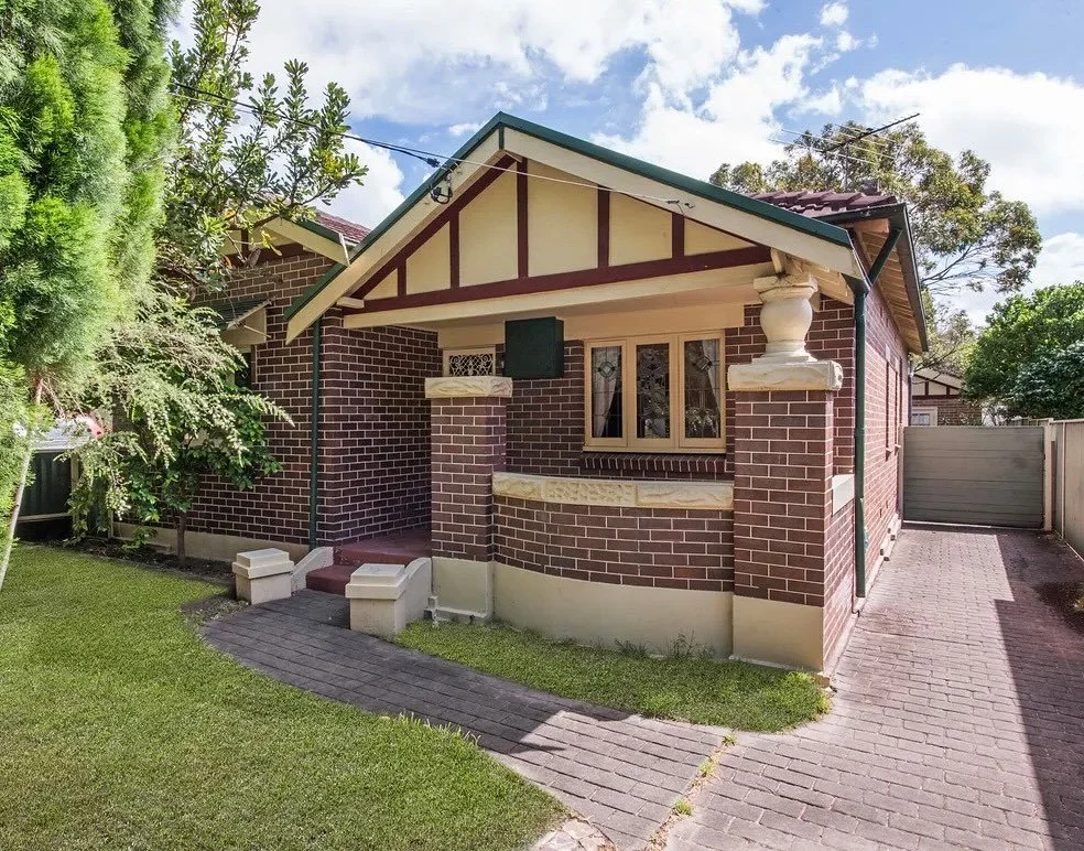Bought pre-auction in Earlwood🏡

A year long home search ended 9 days after Scout stepped in, with expert timing &amp; the right moves getting the deal done.

This charming Californian Bungalow, nestled beside river parklands in a quiet cul-de-sac, 