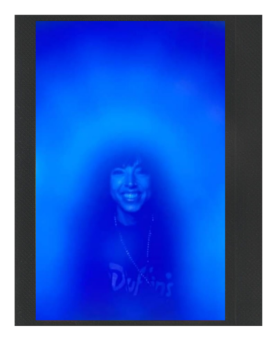Image with blue aura.