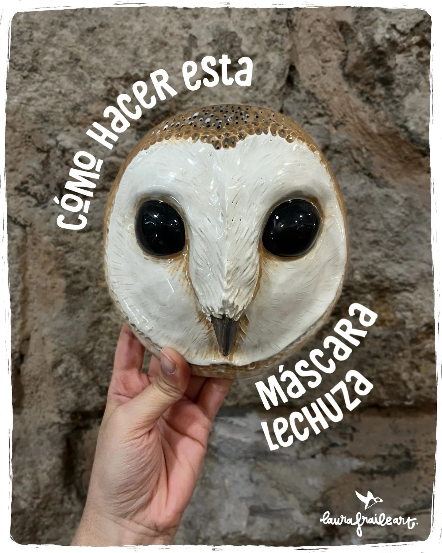 🦉En la &uacute;ltima foto ver&eacute;is como me queda la m&aacute;scara puesta y acabada😂 est&aacute; pensada para ser decorativa en la pared, obviamente las m&aacute;scaras de cer&aacute;mica pesan demasiado para llevarlas puestas, pero creo que c